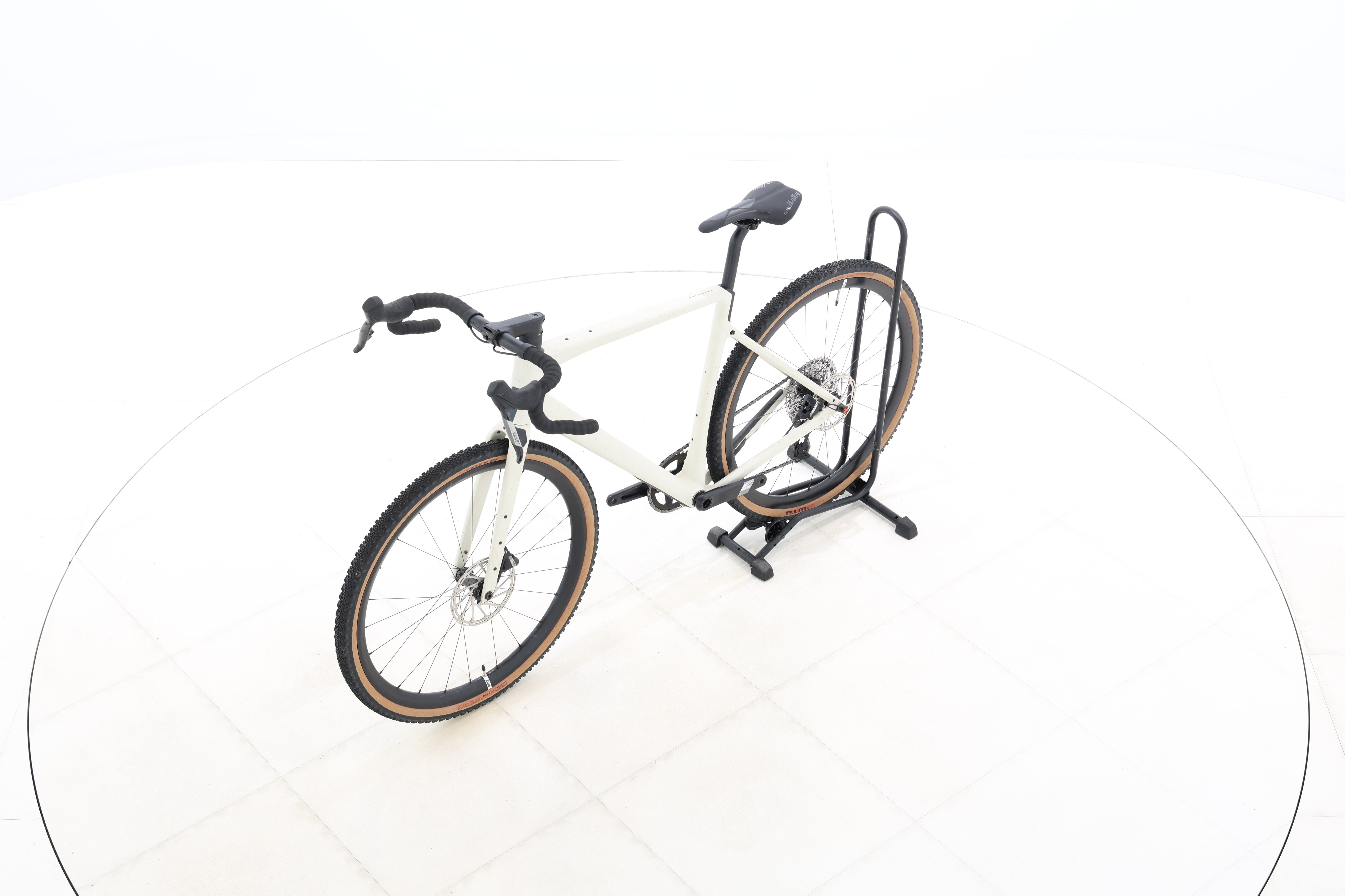 5d7d70c7-25a5-499a-bd7e-7635ba5917d7