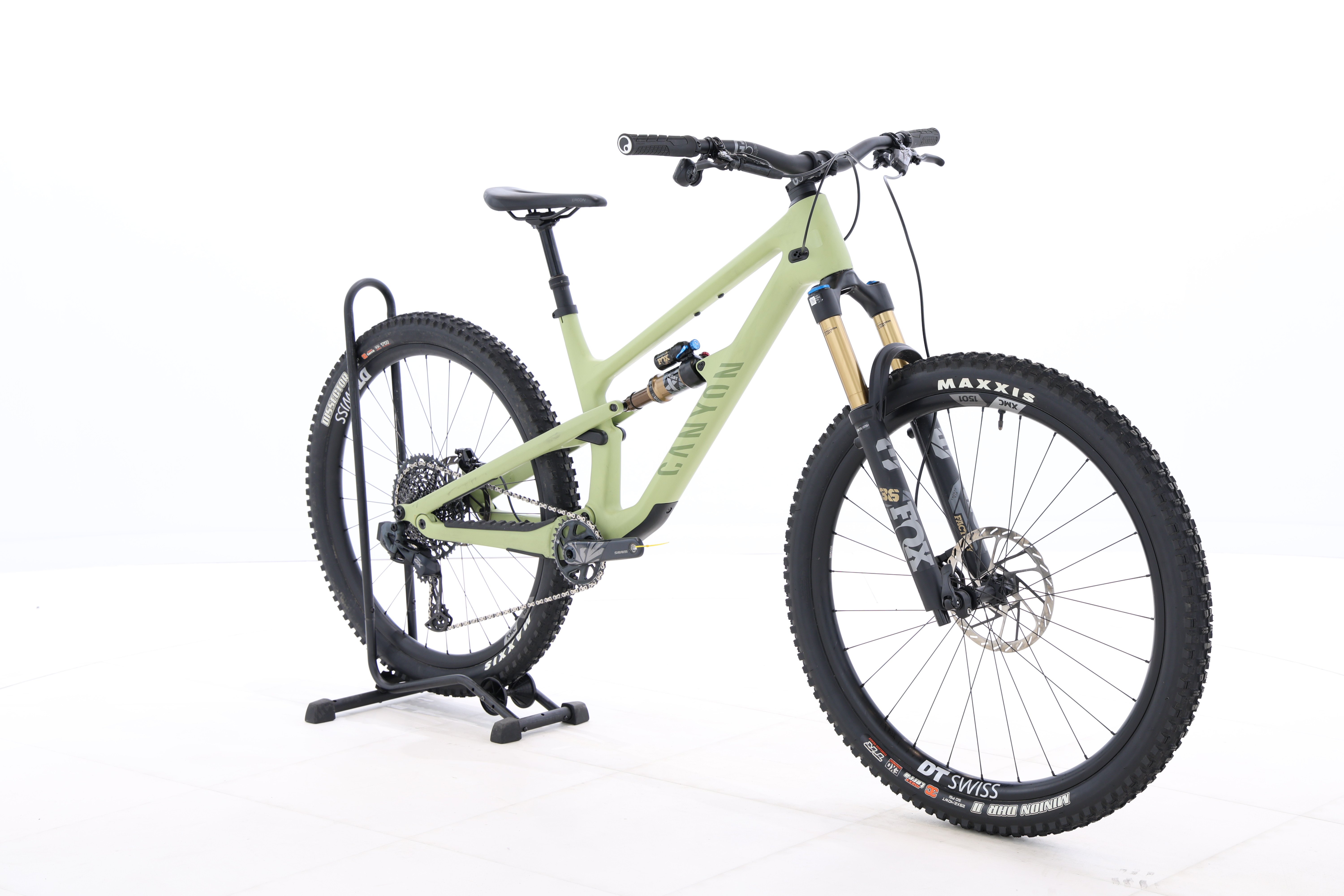 a102bb10-621b-4369-a6f0-44a2ed990387