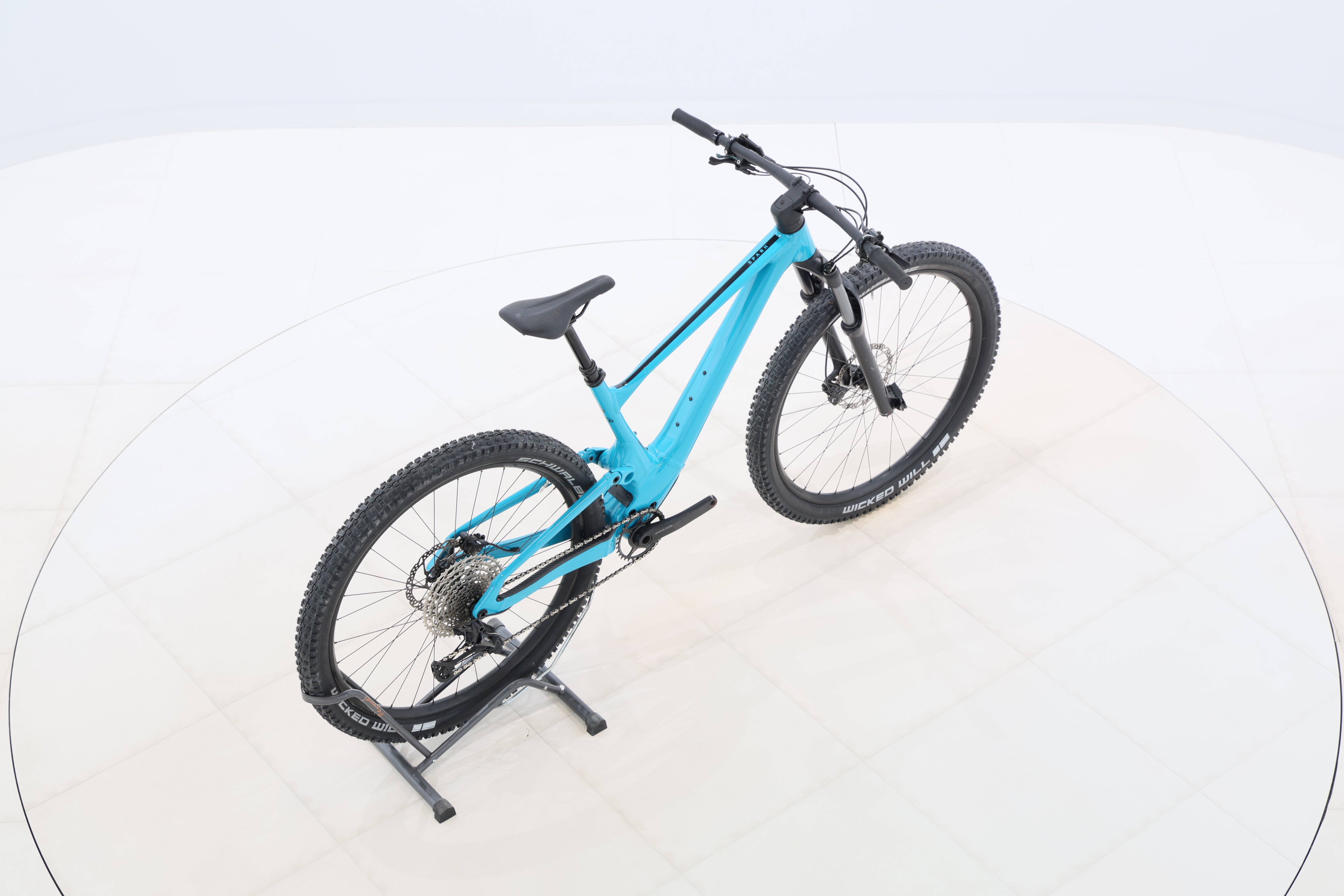 30ff2683-531c-4071-b718-0b361950ba3e