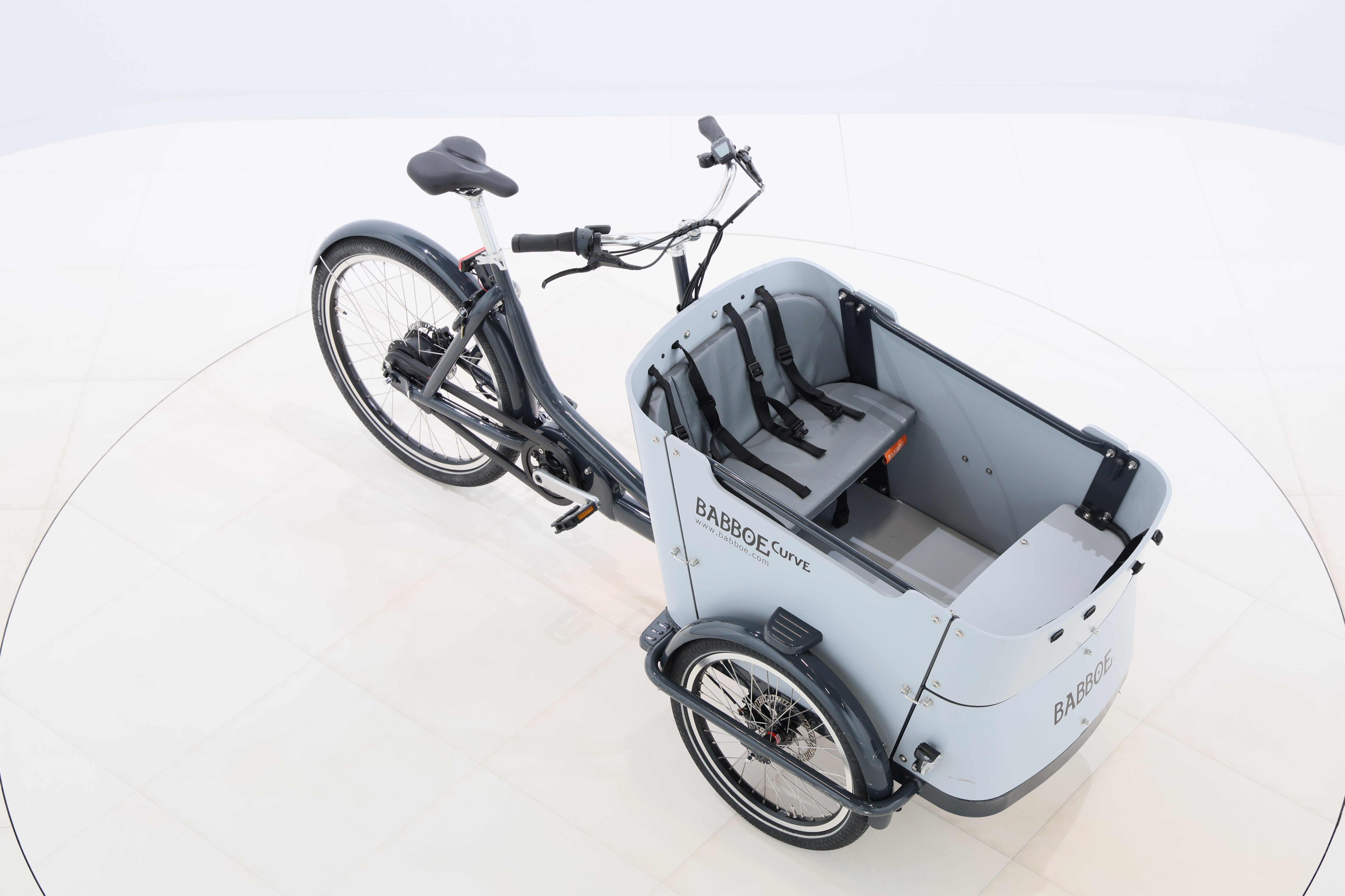 b17d011e-c676-446c-8824-8dc834cefab7