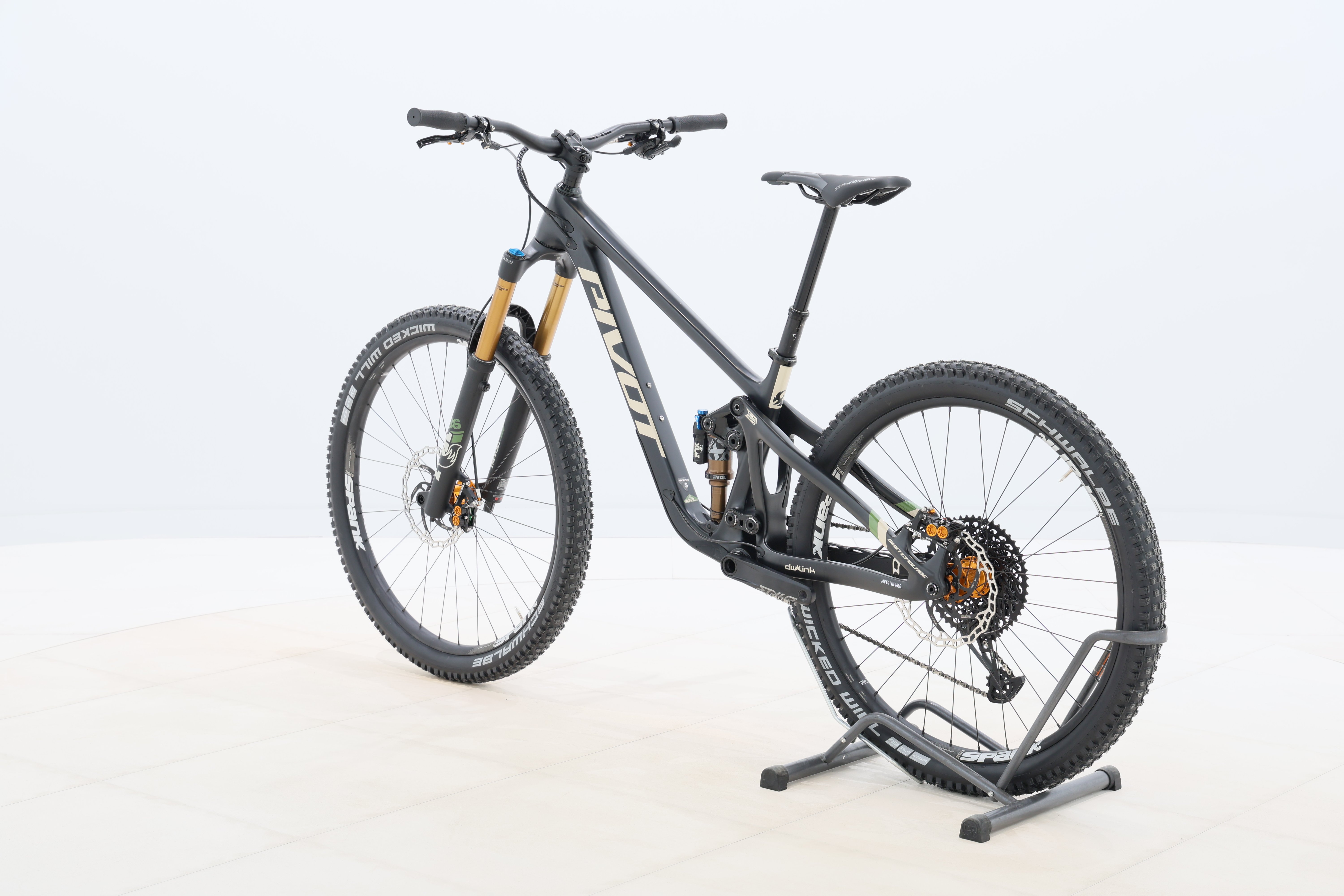 fa64da5f-6eec-4031-a3a9-58102cdd83fe