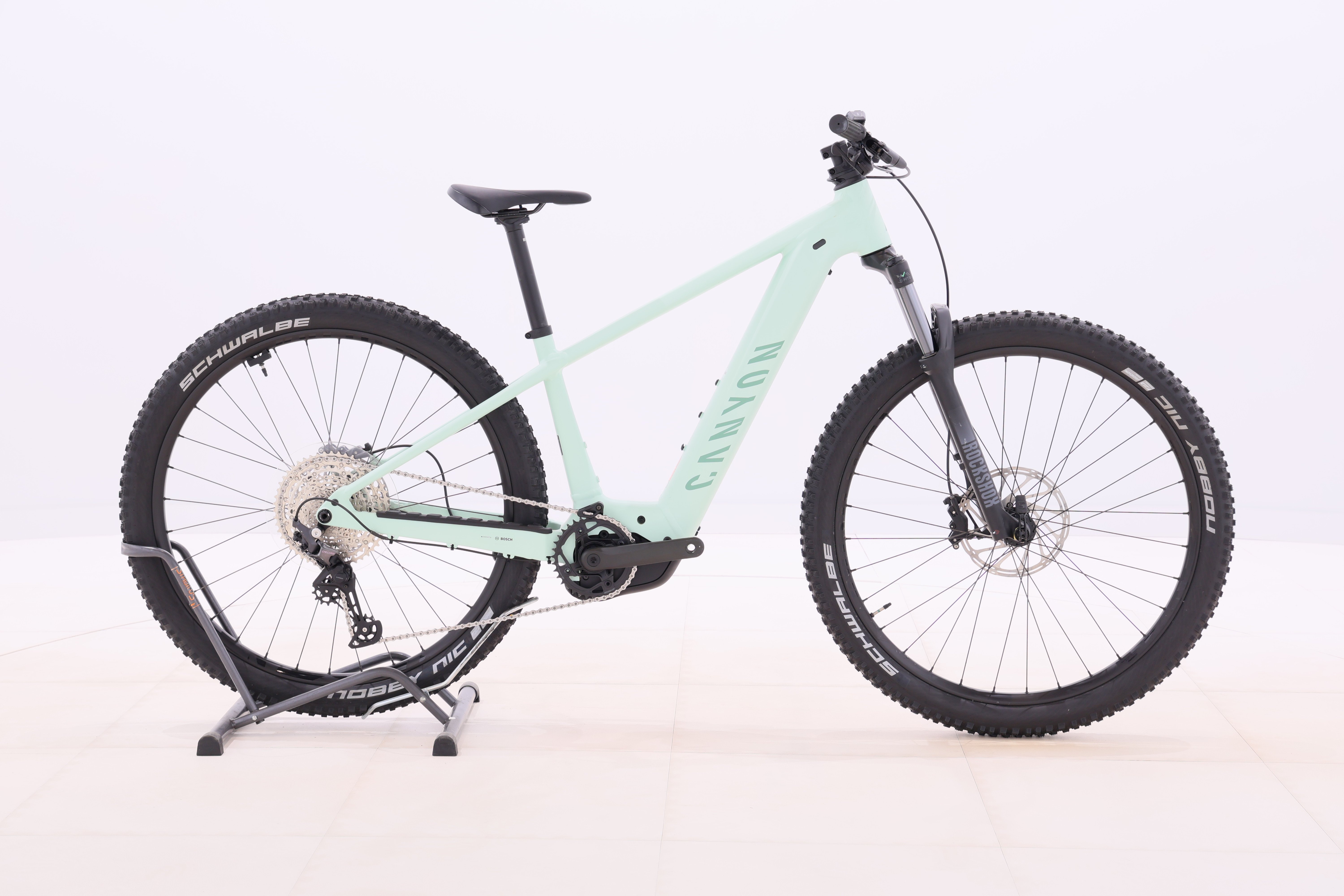 86e64653-cd13-4be2-8503-6f01dcb8528b