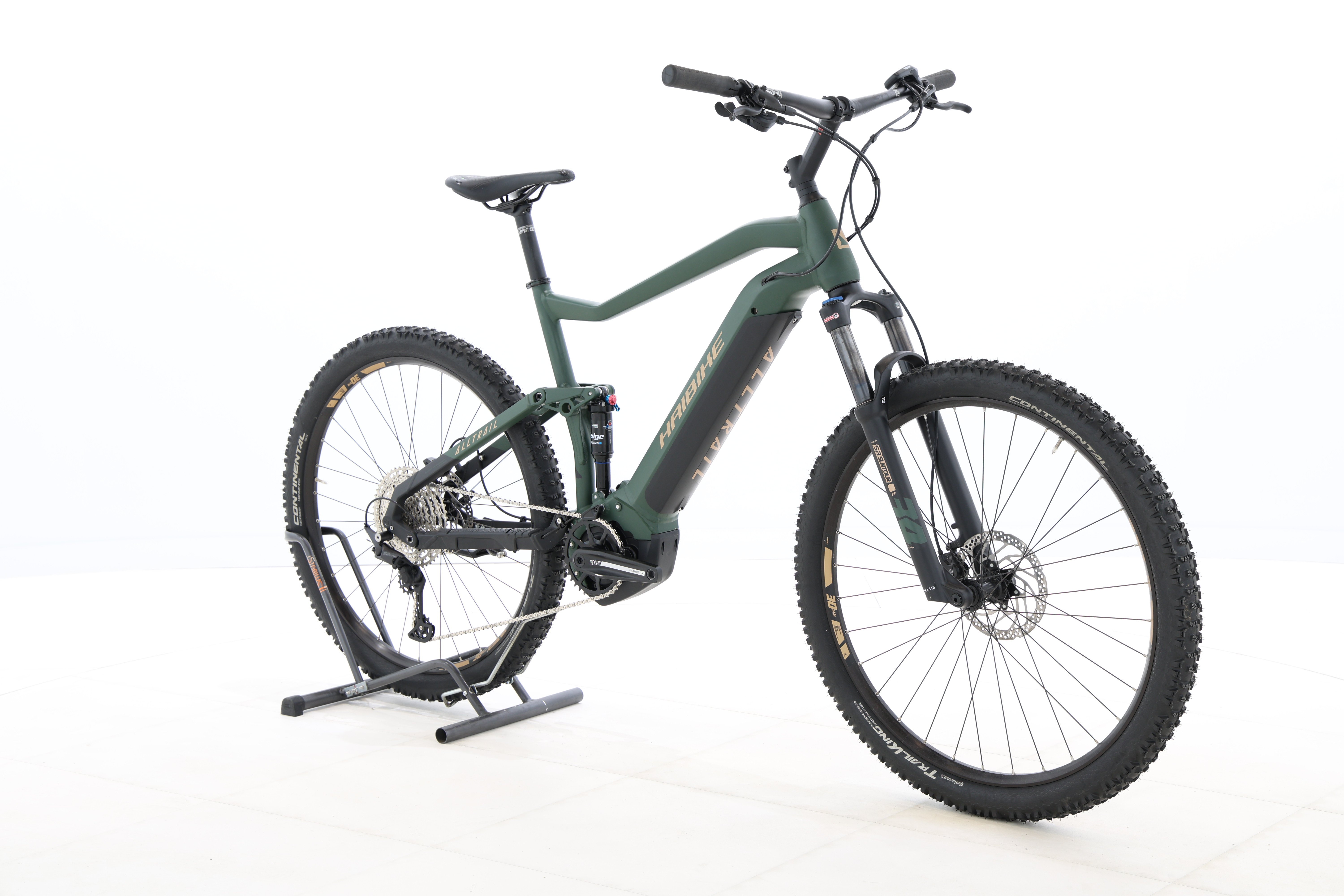 3a8a313c-3c68-4c5c-9374-8de349dc03e1