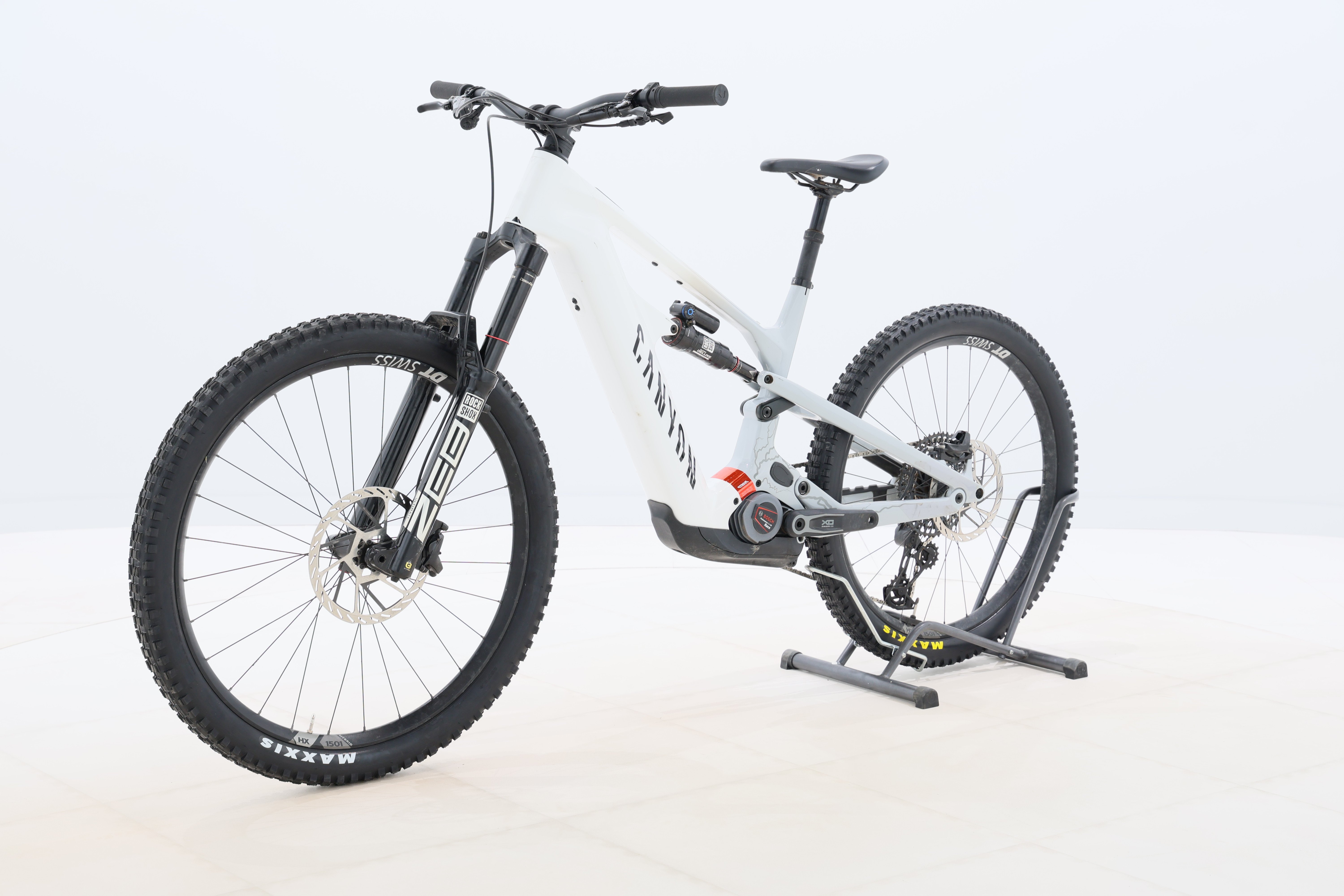 06eb5d3b-8019-4908-a3bb-32aea2f2b465