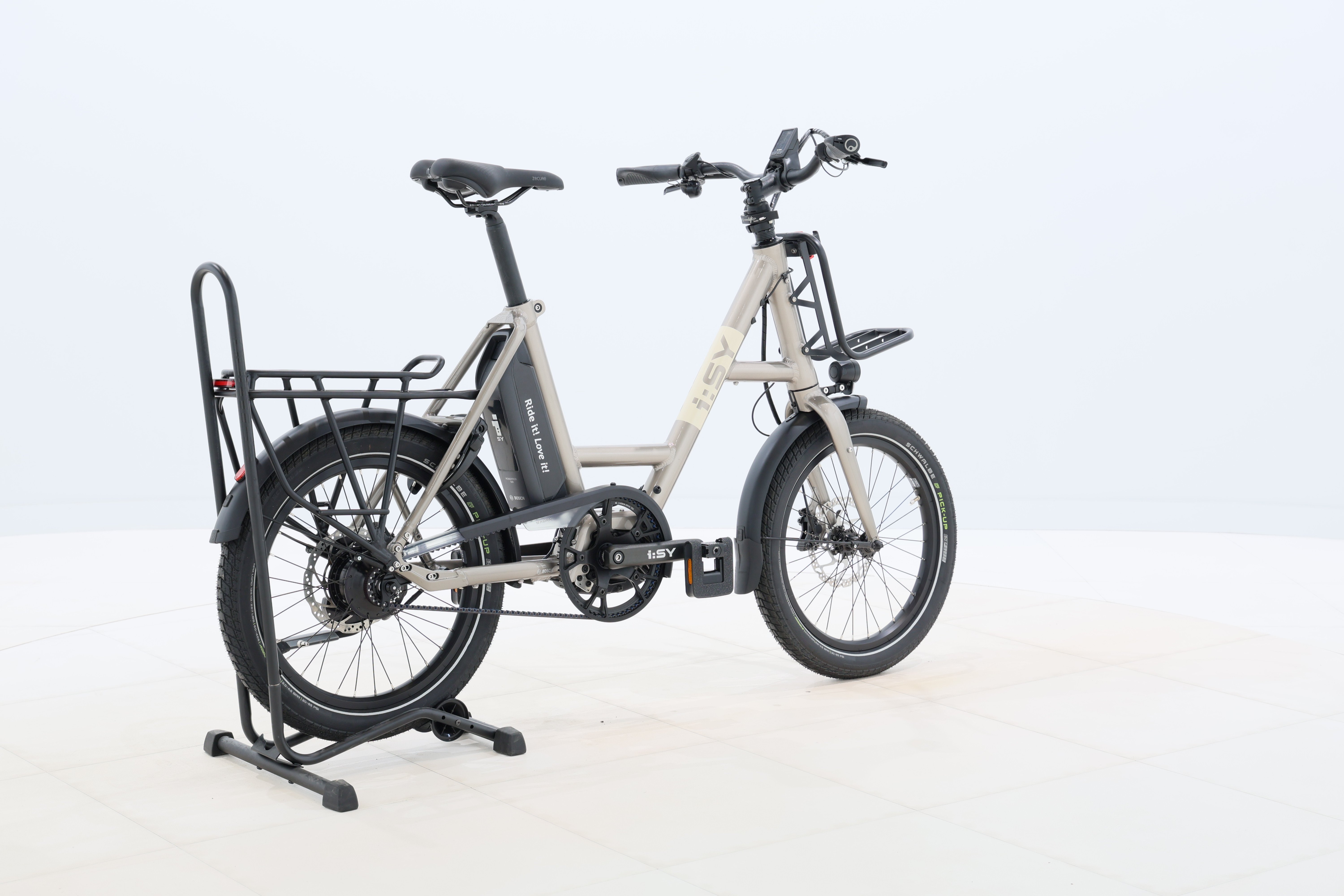 3bb1c854-4cfd-48cc-a819-c3380147c4c2