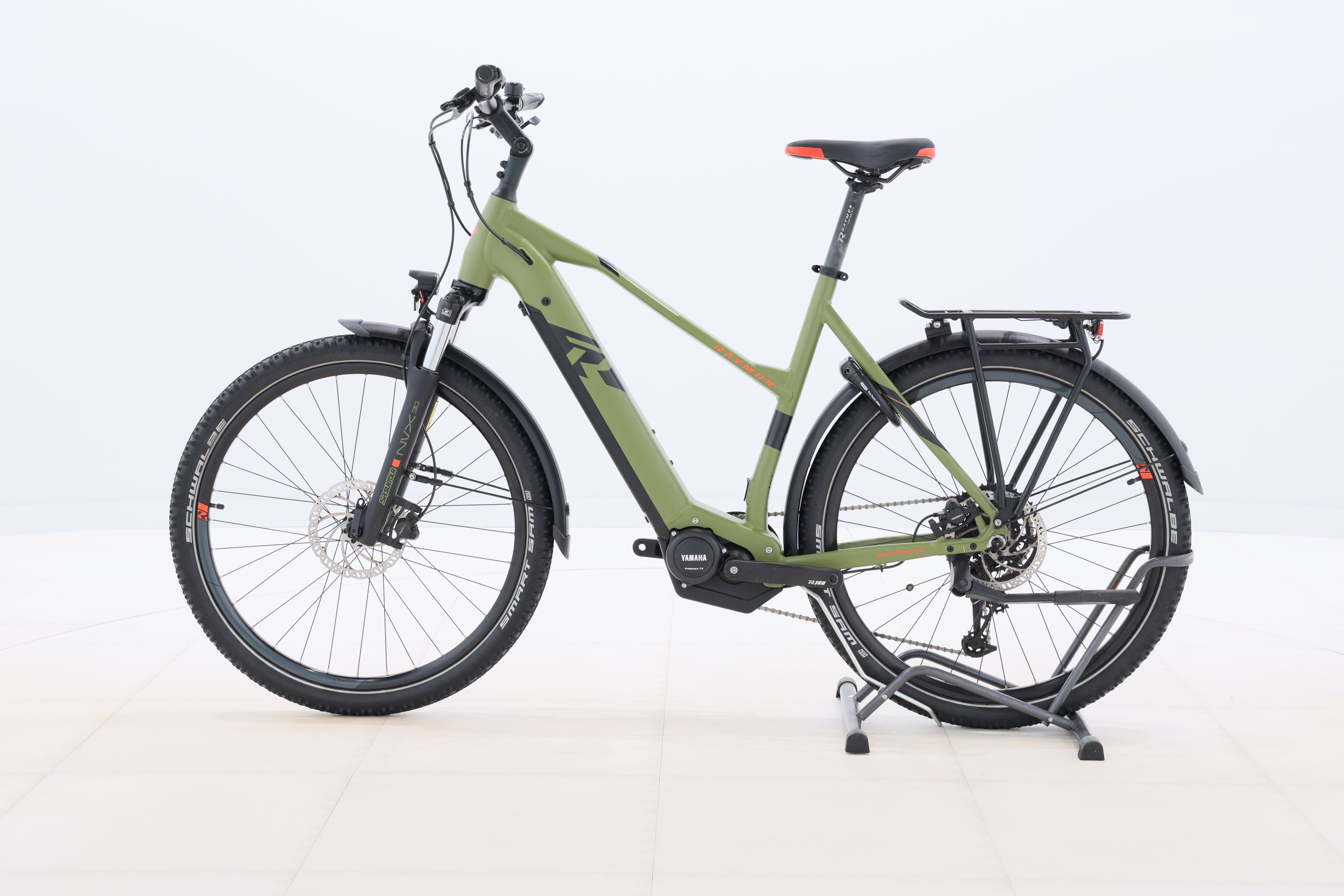 a8db1ace-dcb9-4e21-8986-de890c504989