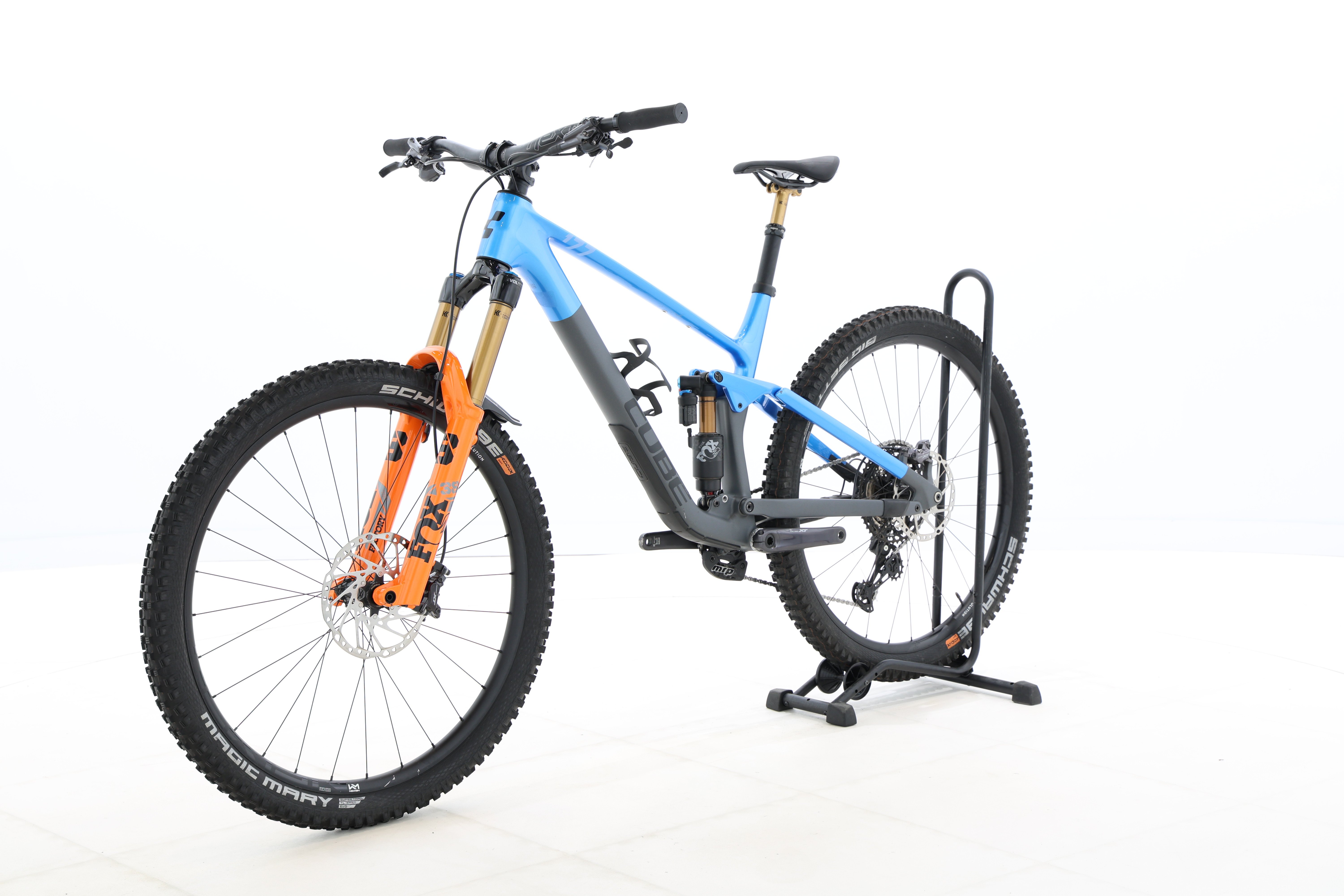 c0e17aab-d4ff-4056-8081-c7727fadc52a