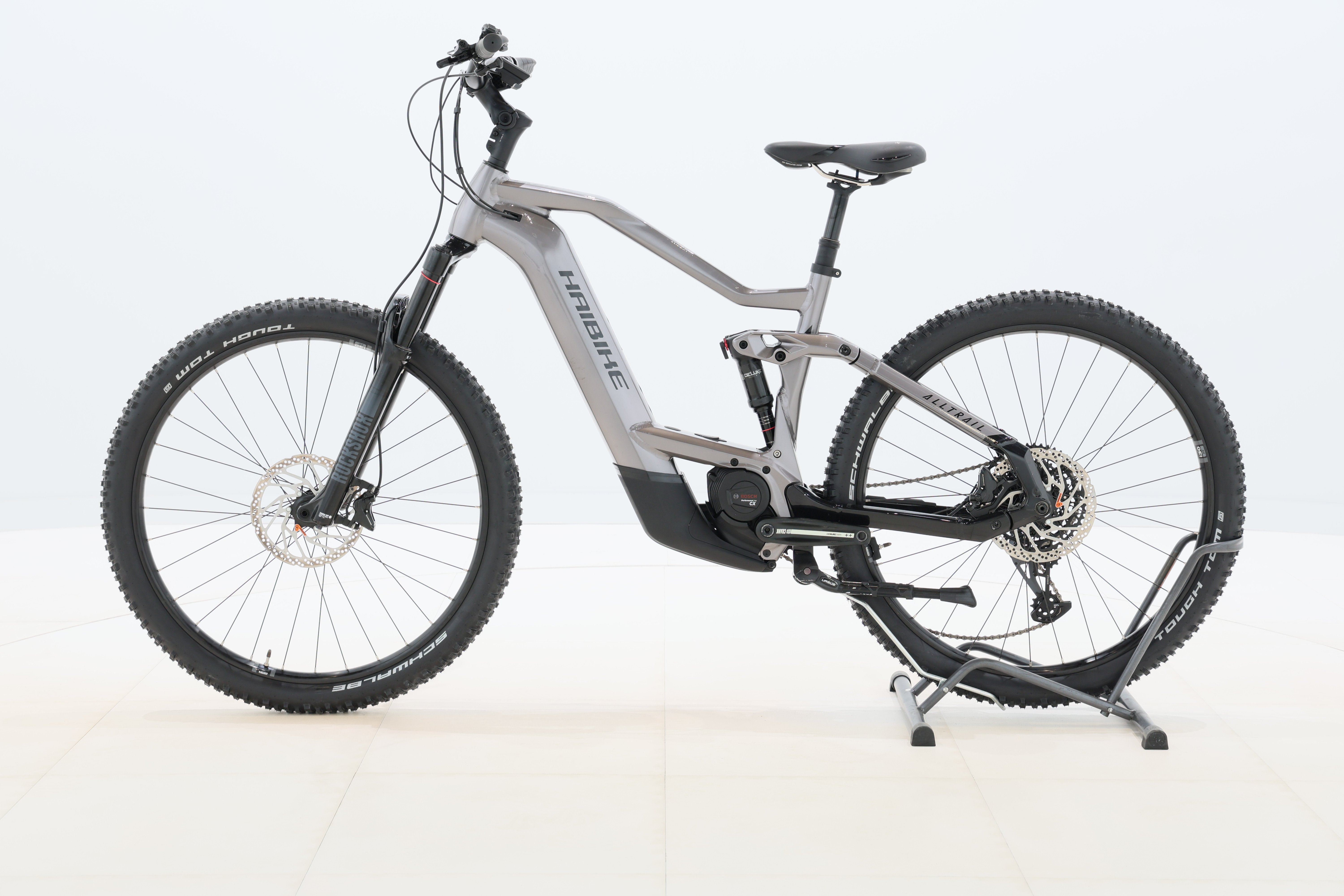 9eedf3c3-f2e3-4bd3-a17f-3e4ef5a0efa2