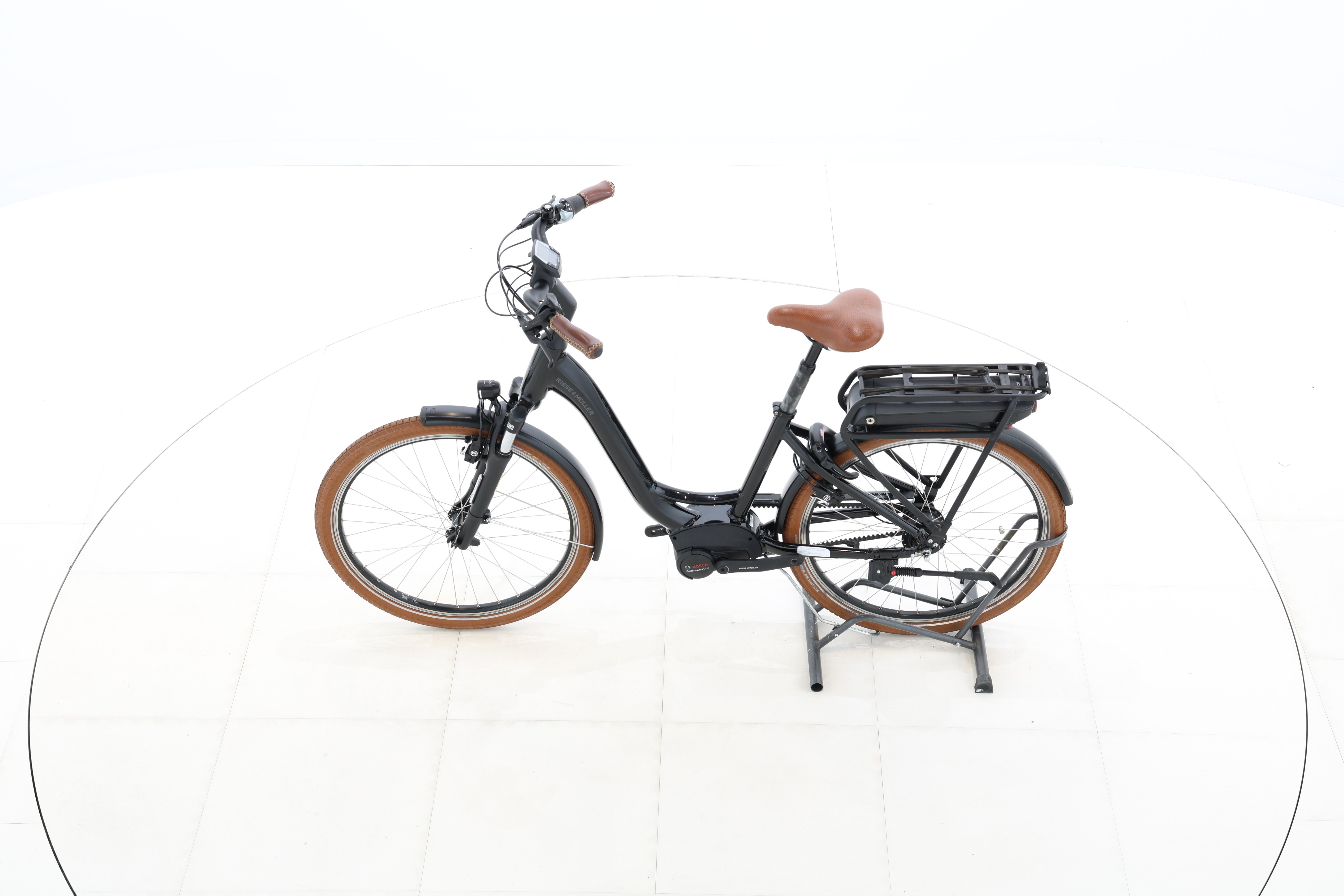 fc460d58-1702-48c5-b1a3-46367b7aee07