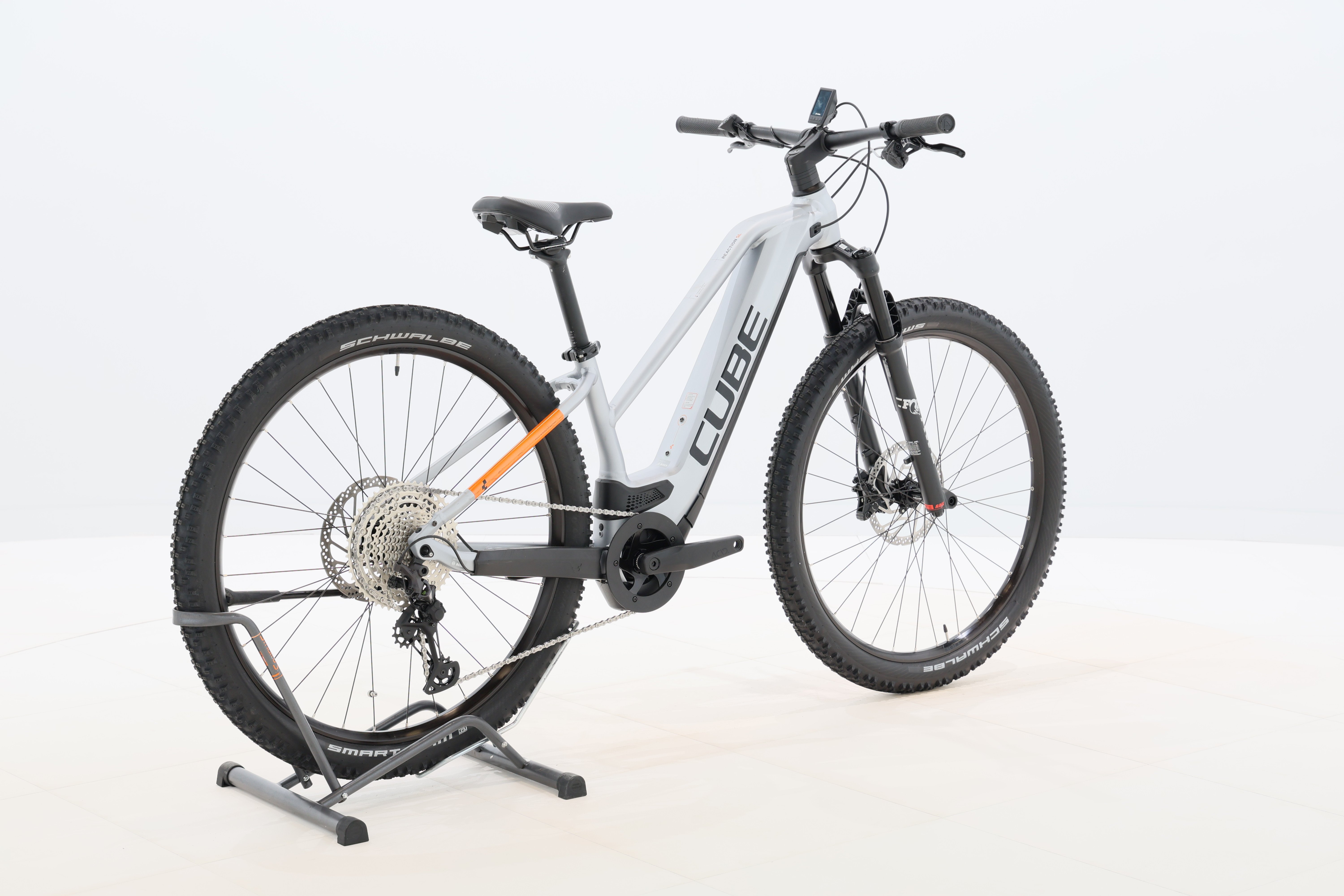 837880b2-ecbc-4945-aabf-51e3cf406fc8