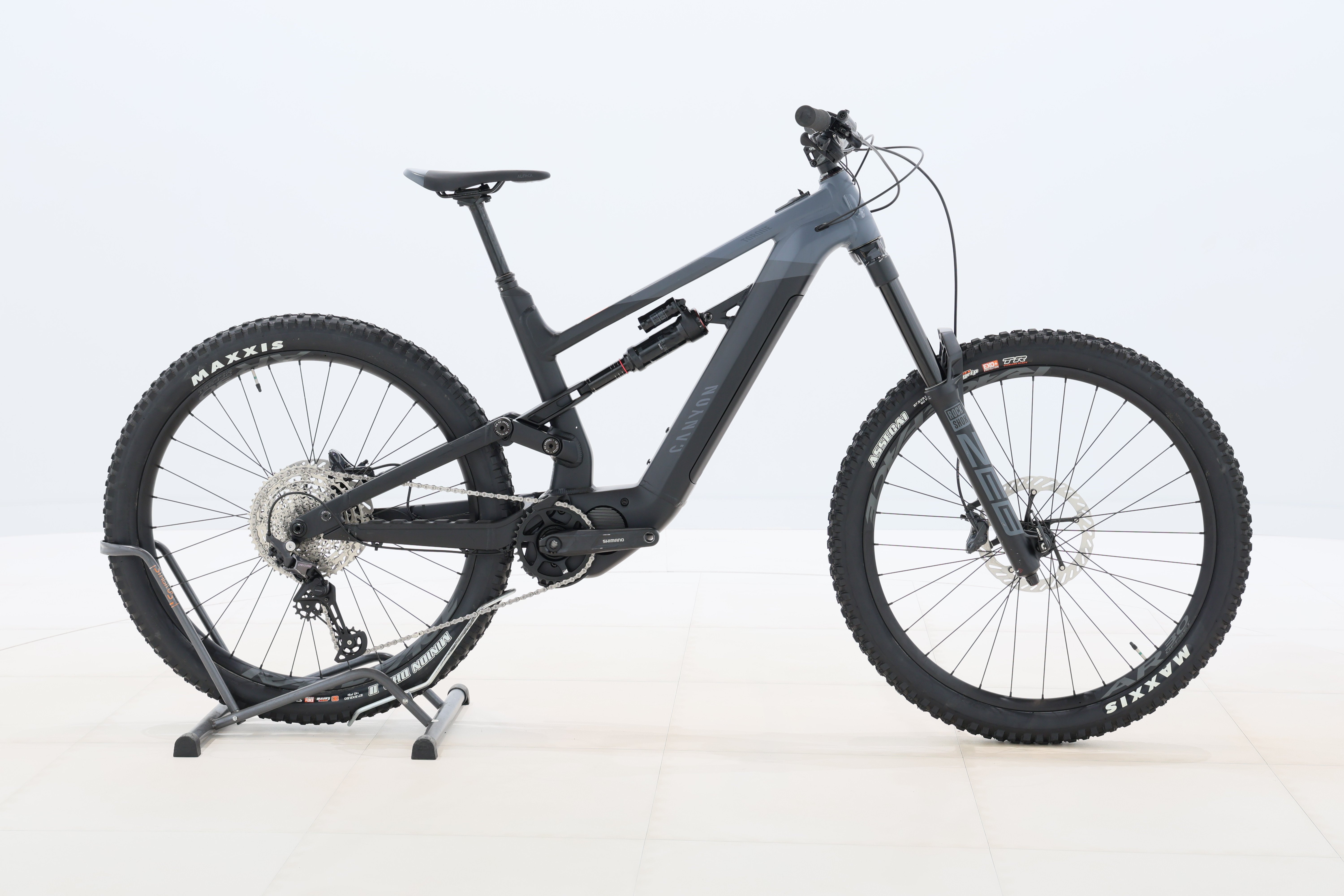 80c88e75-b01c-47bc-8733-3acfdf212bd2