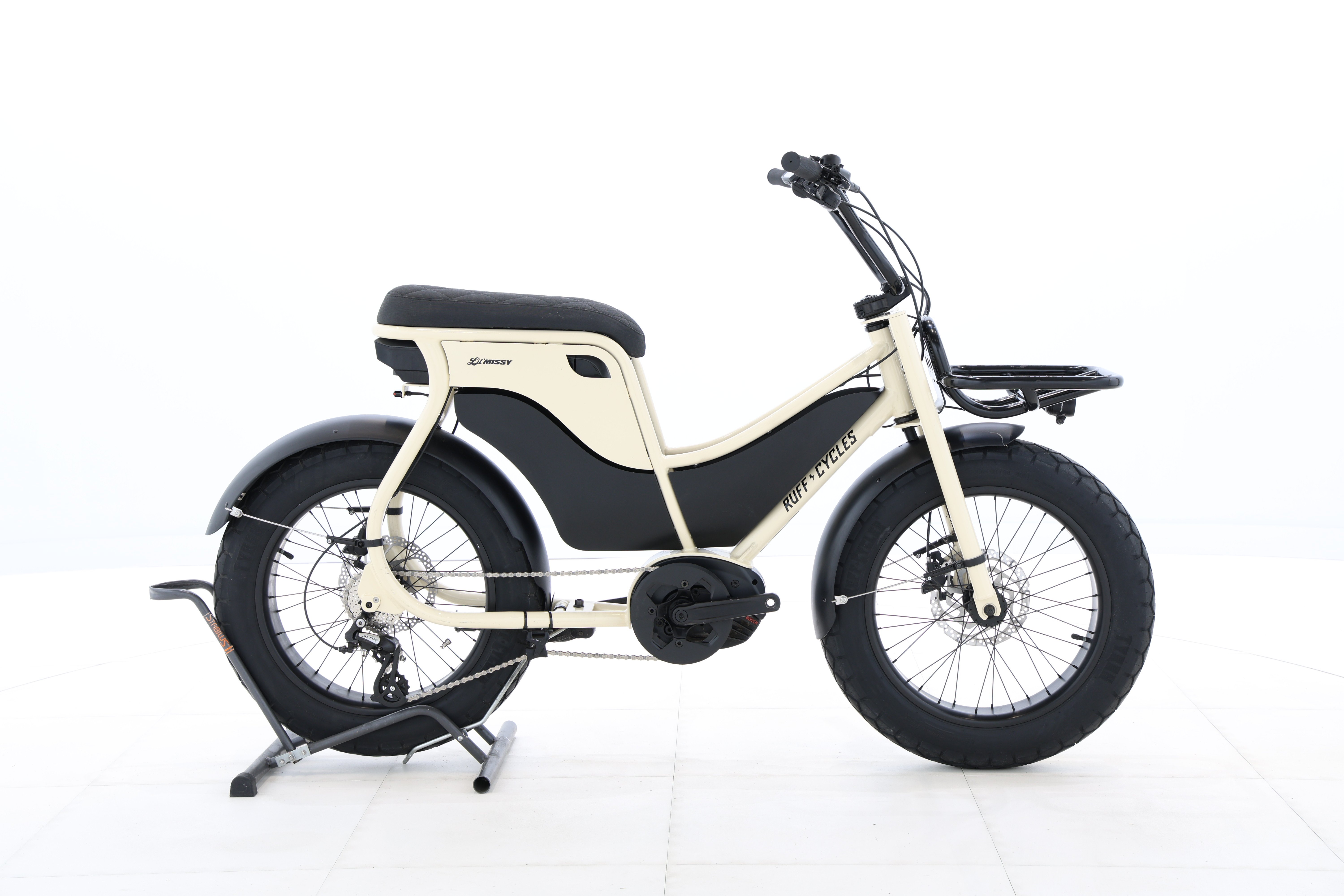 a254b976-0ddb-4d1b-8bb2-3bf94bbe789e