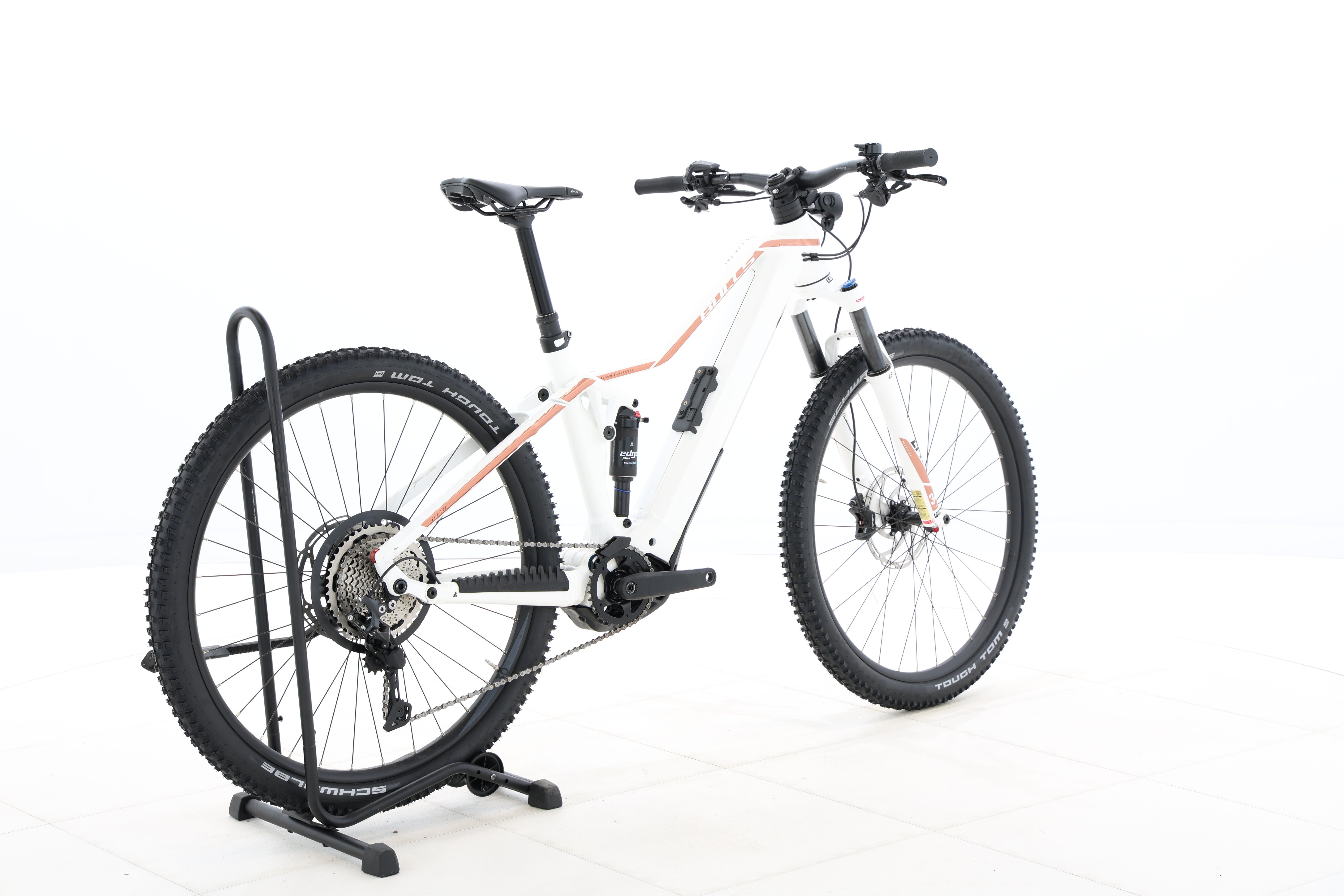 ee26f2a1-f35a-4600-9dc1-575cb0dc3911