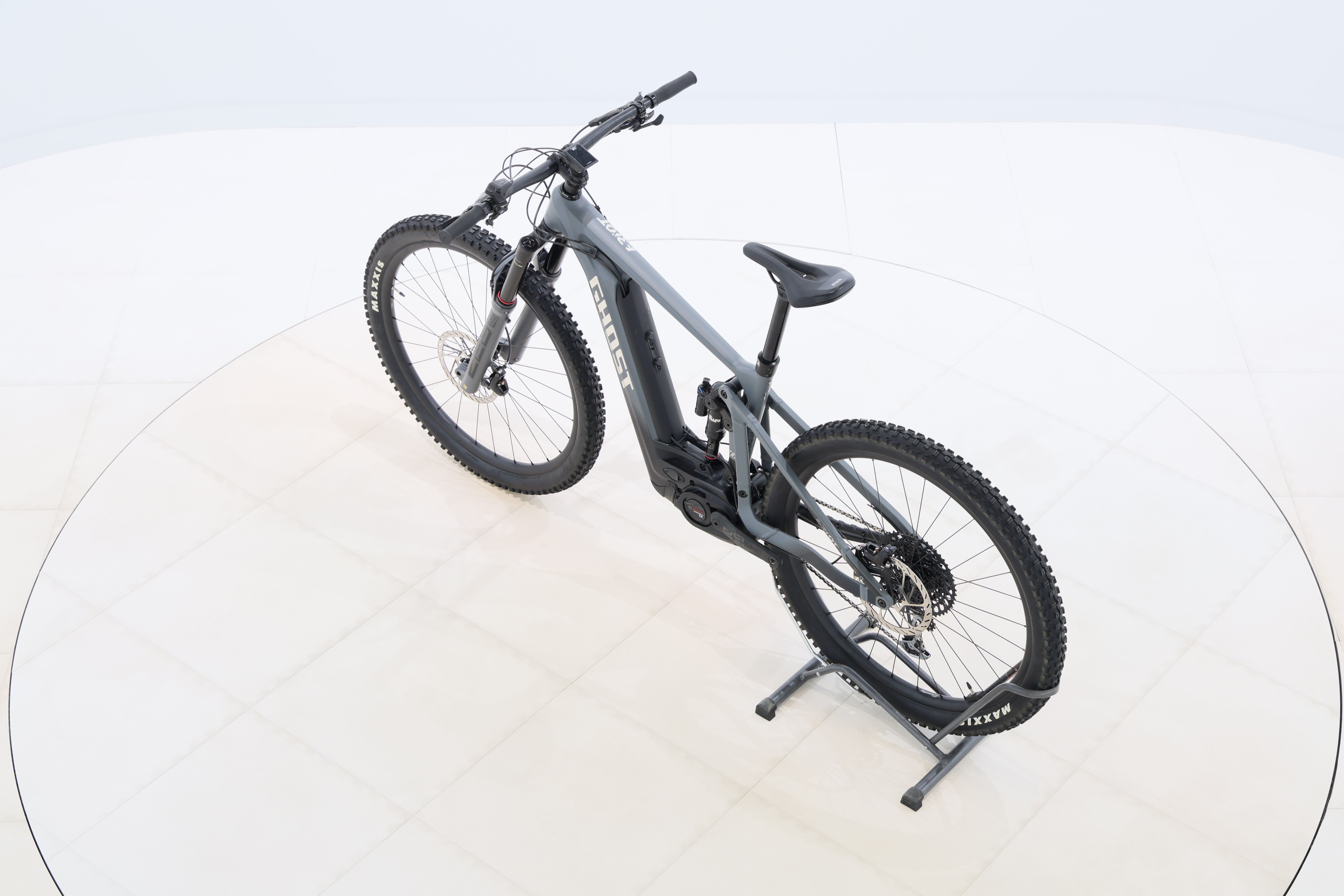 5ffa58f1-5764-4314-b21c-f293f9a30e39