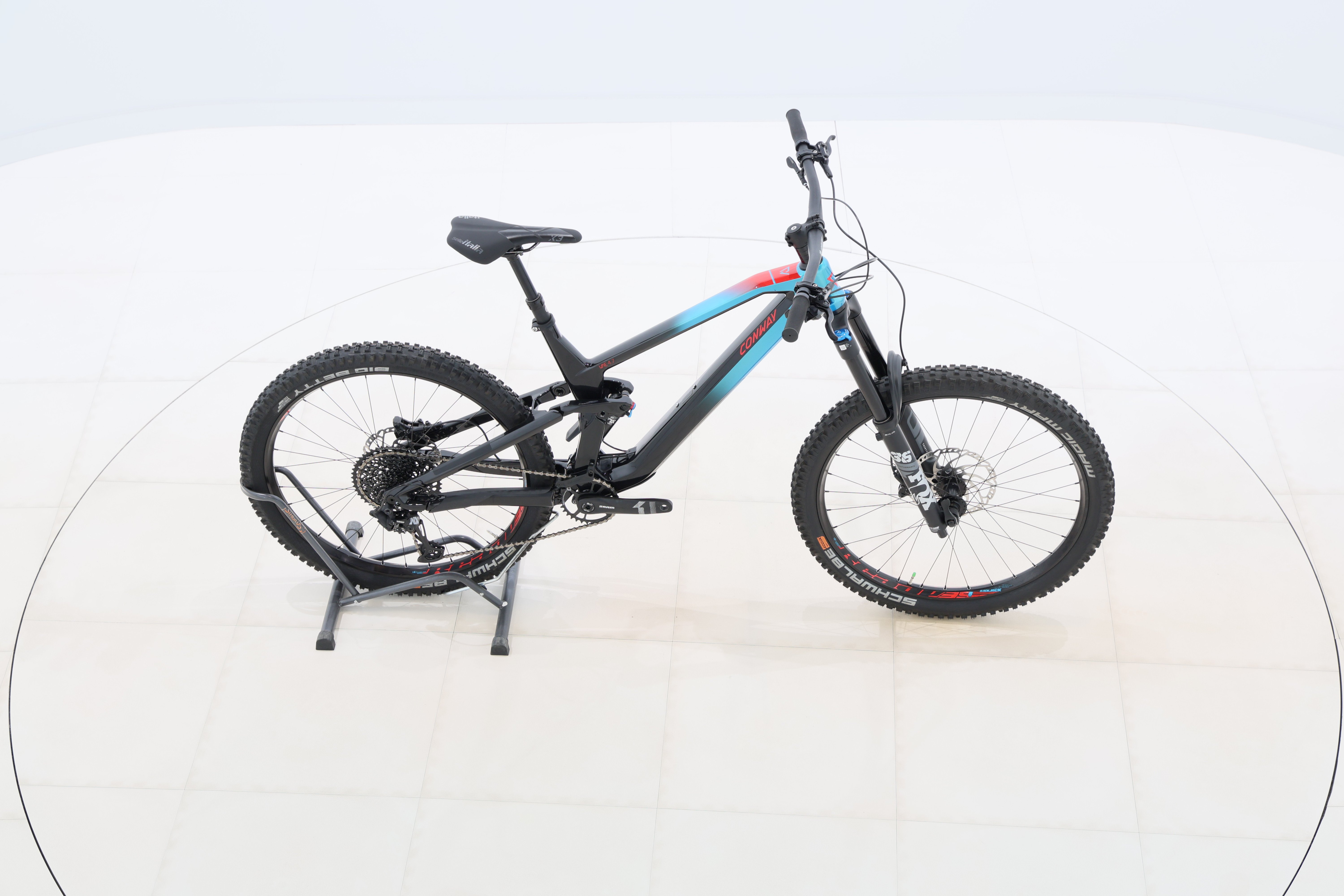 b9b0ba4c-c05e-44b5-aa3a-ef1ee9214052