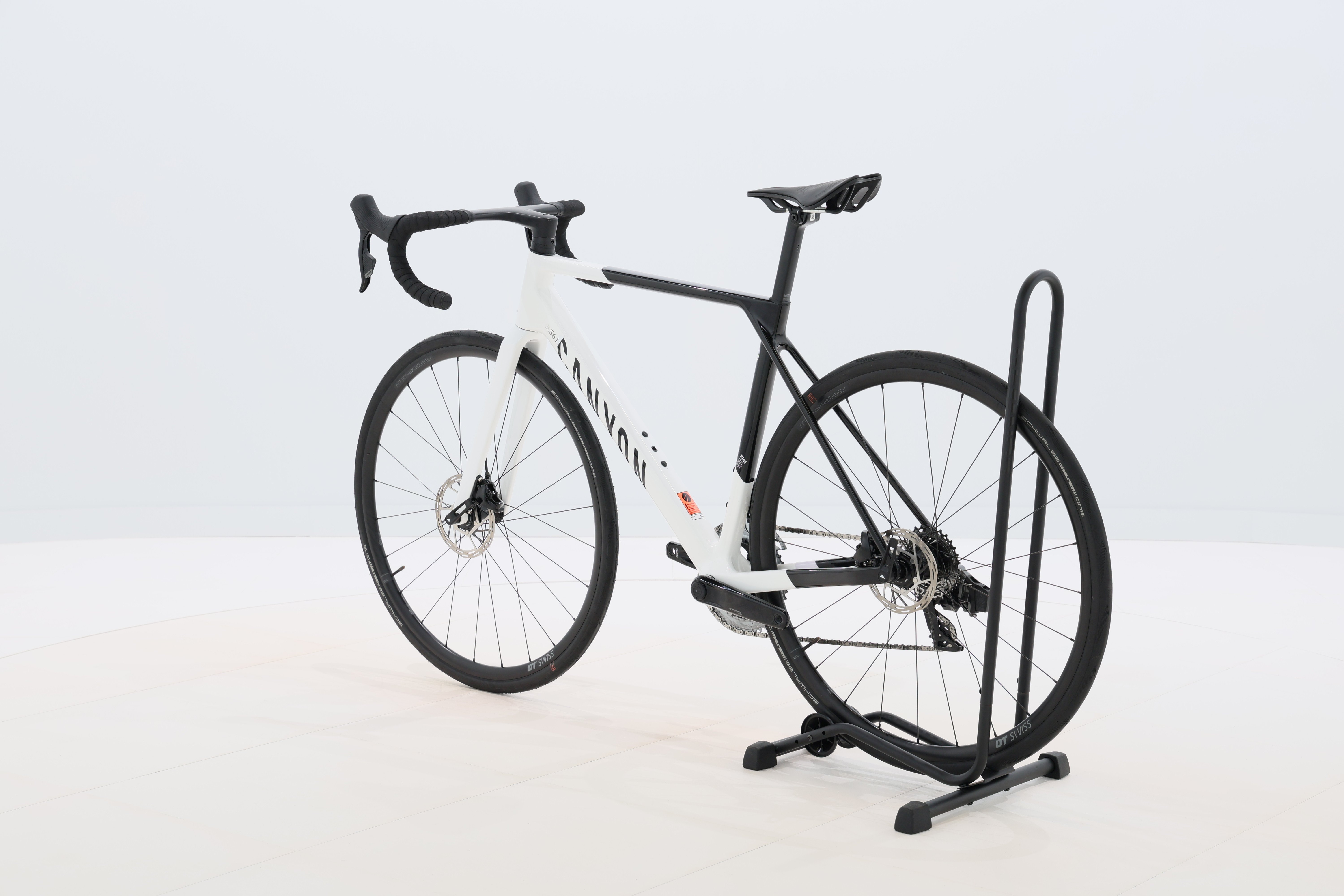 9b019954-9274-4cdc-8b74-0535a9fa0f85