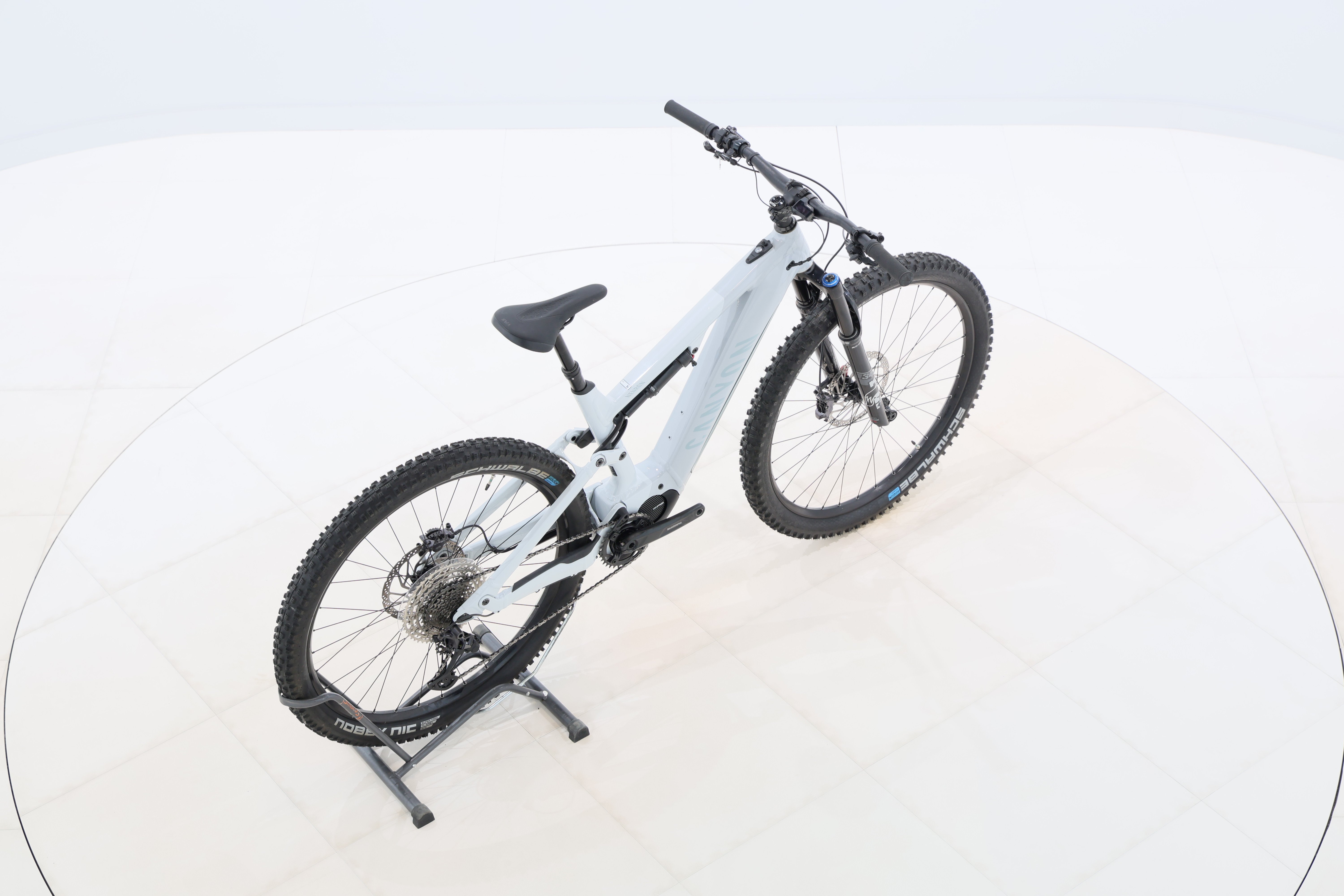 e6c6048f-e53d-492f-b5e4-e813235ecb15