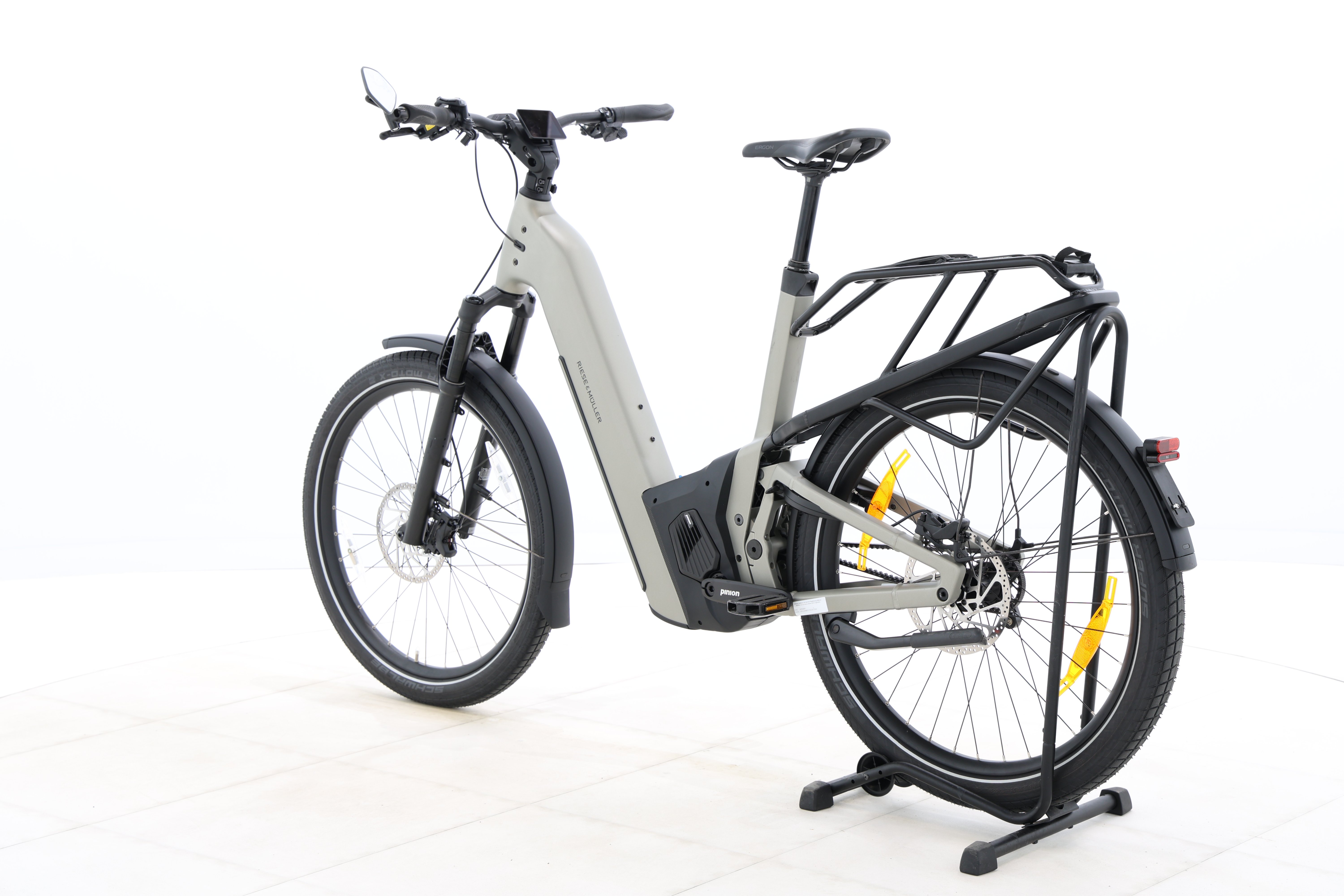 d66708a5-80b0-4775-ac4b-f570b0150a7b