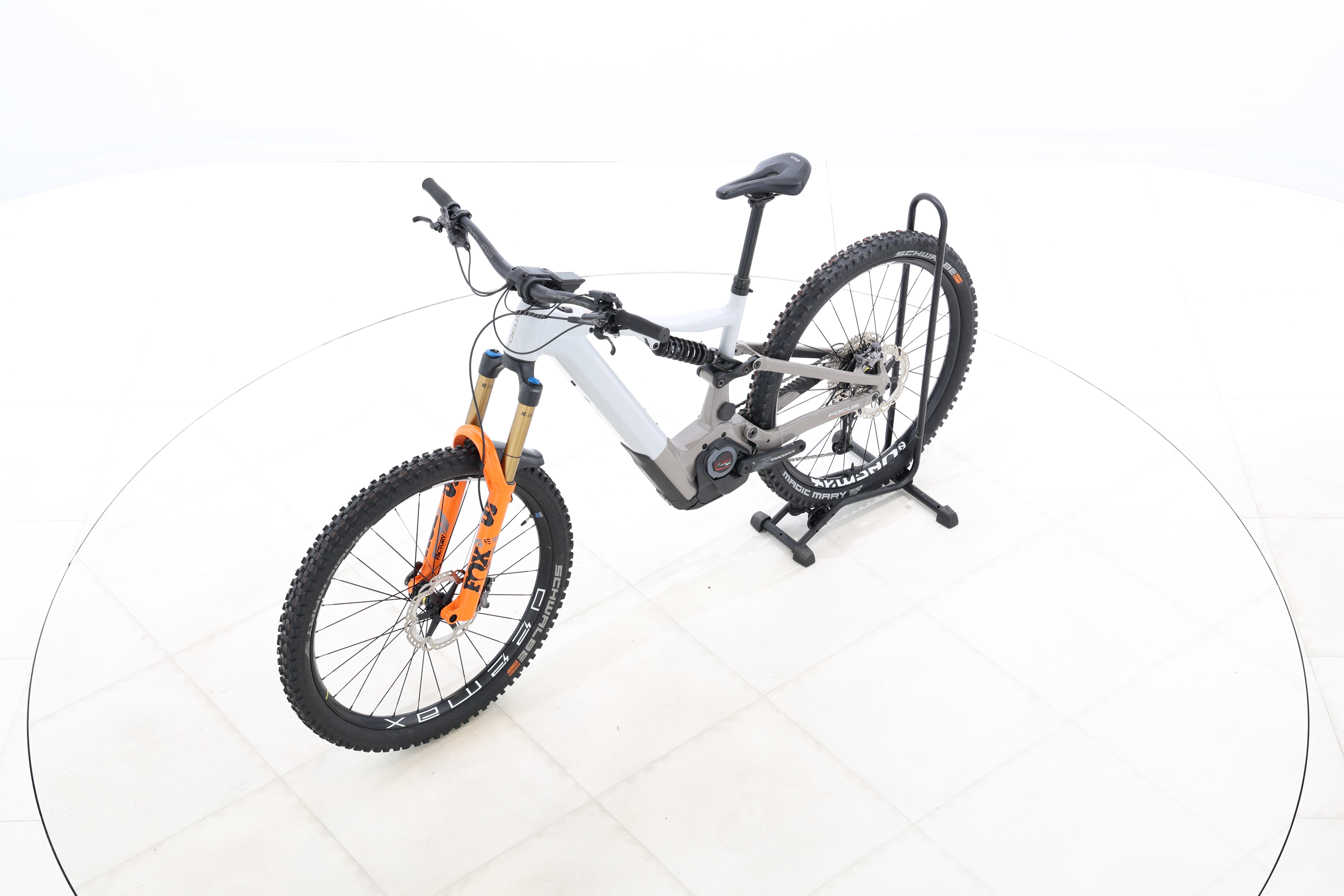 b926aa0f-ced4-4fbf-9fde-43a5b5cc942c