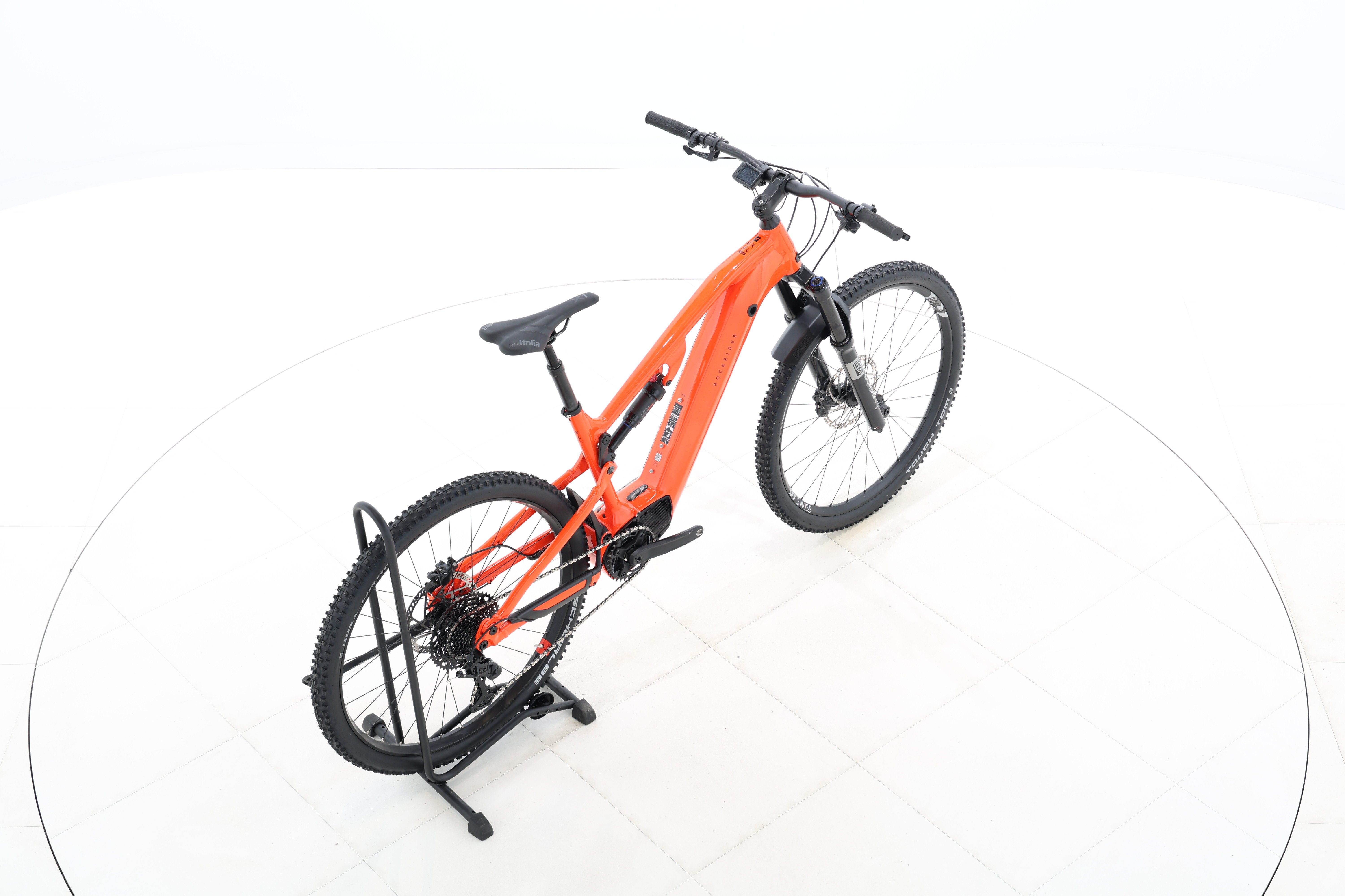 cfcf4927-e26c-4c5d-83e9-ee276fd0ab8d