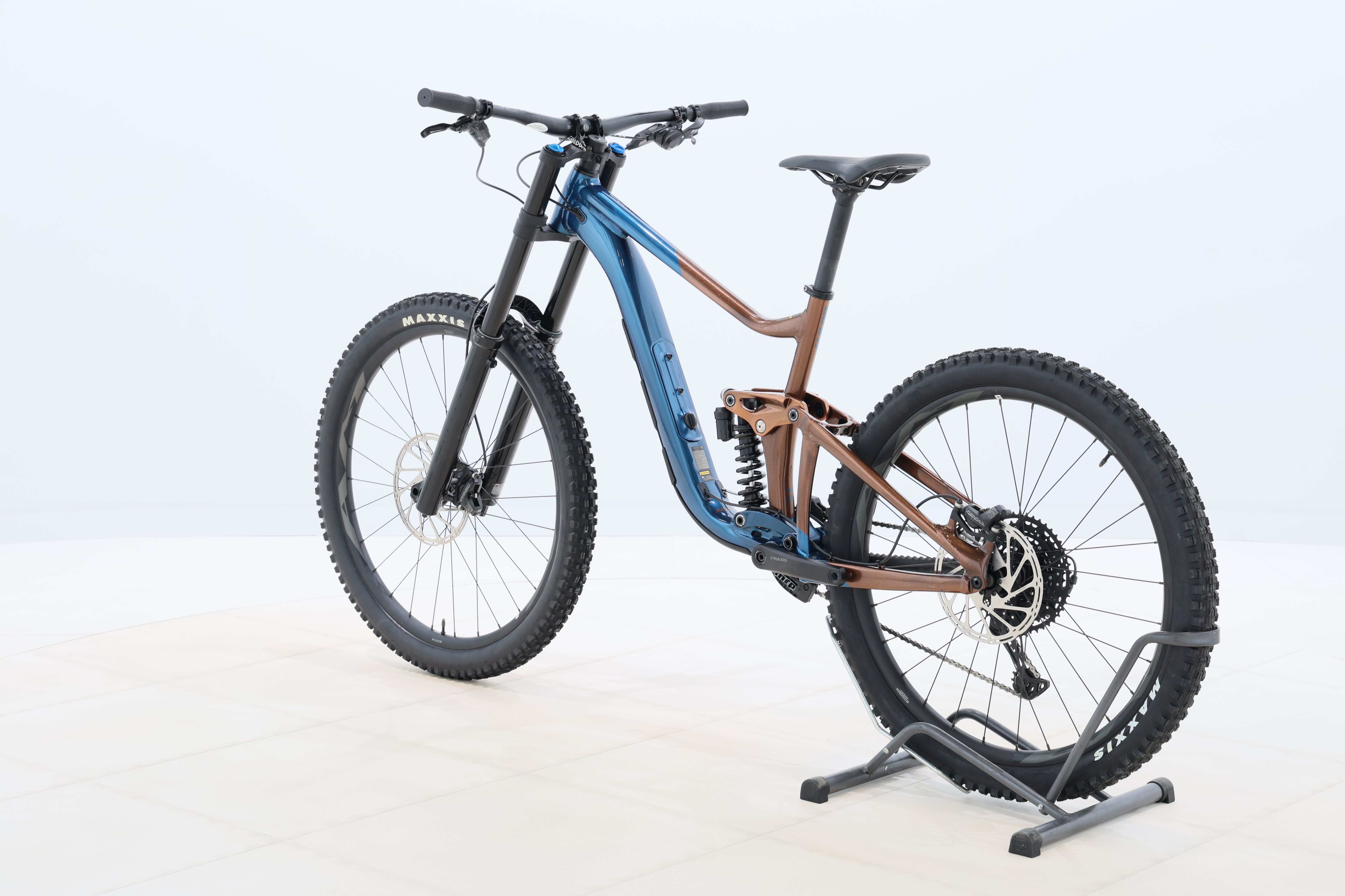 d79d938e-fc4f-431b-8595-13b3cf1d34e8