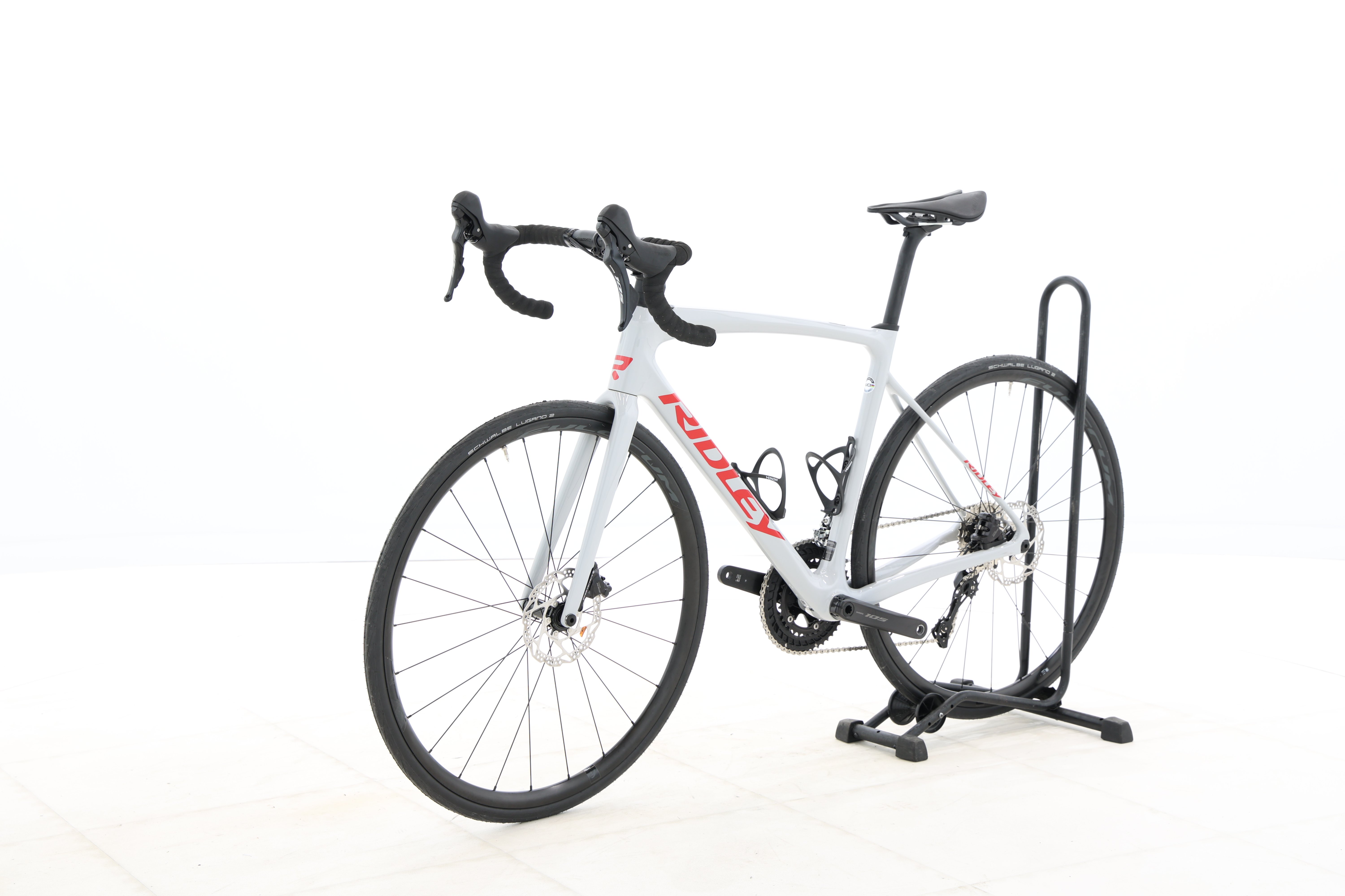 e6806087-27f5-4136-a994-2cb5cf8a9473