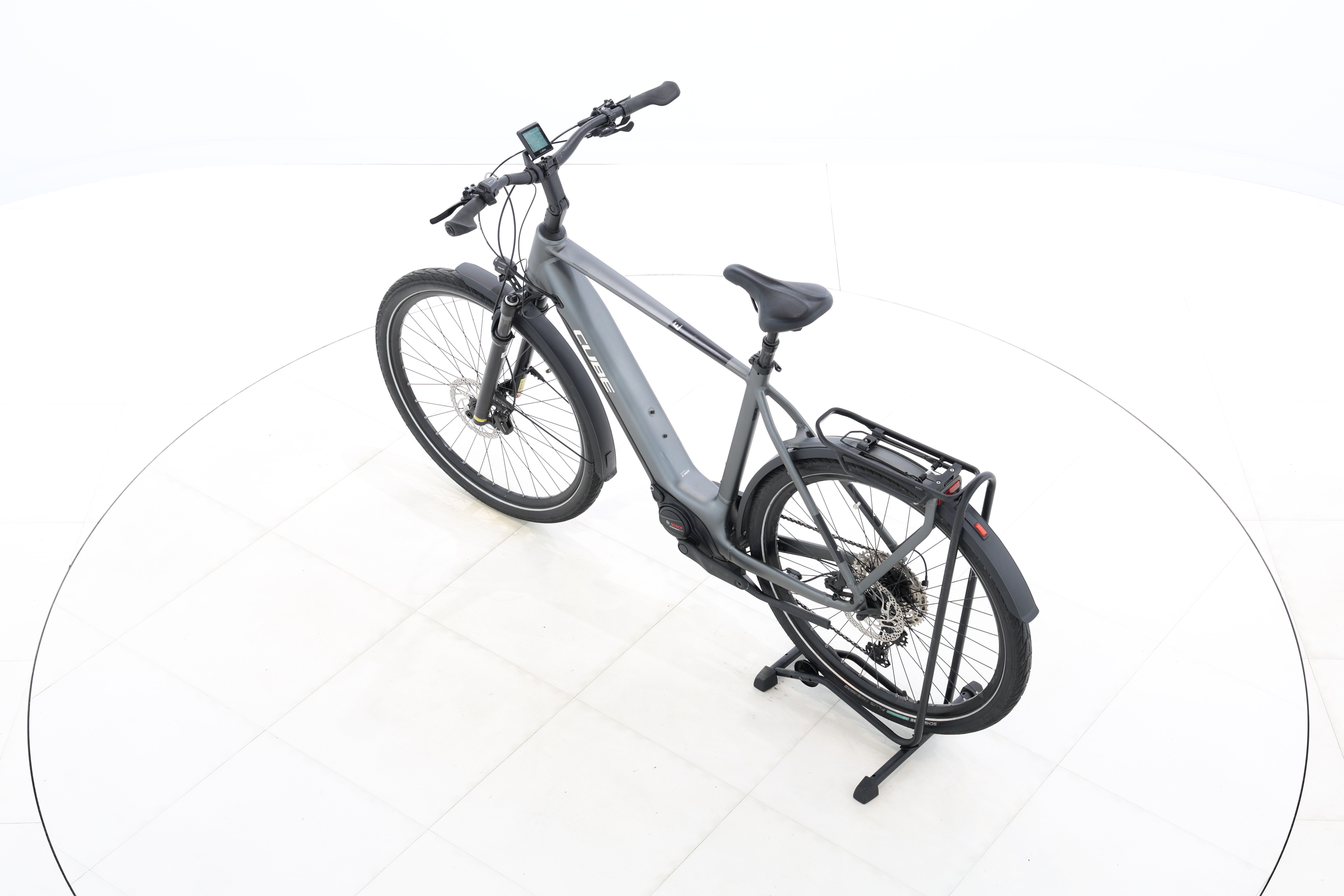 bb9819f1-a41d-4651-8d63-b9429d827648