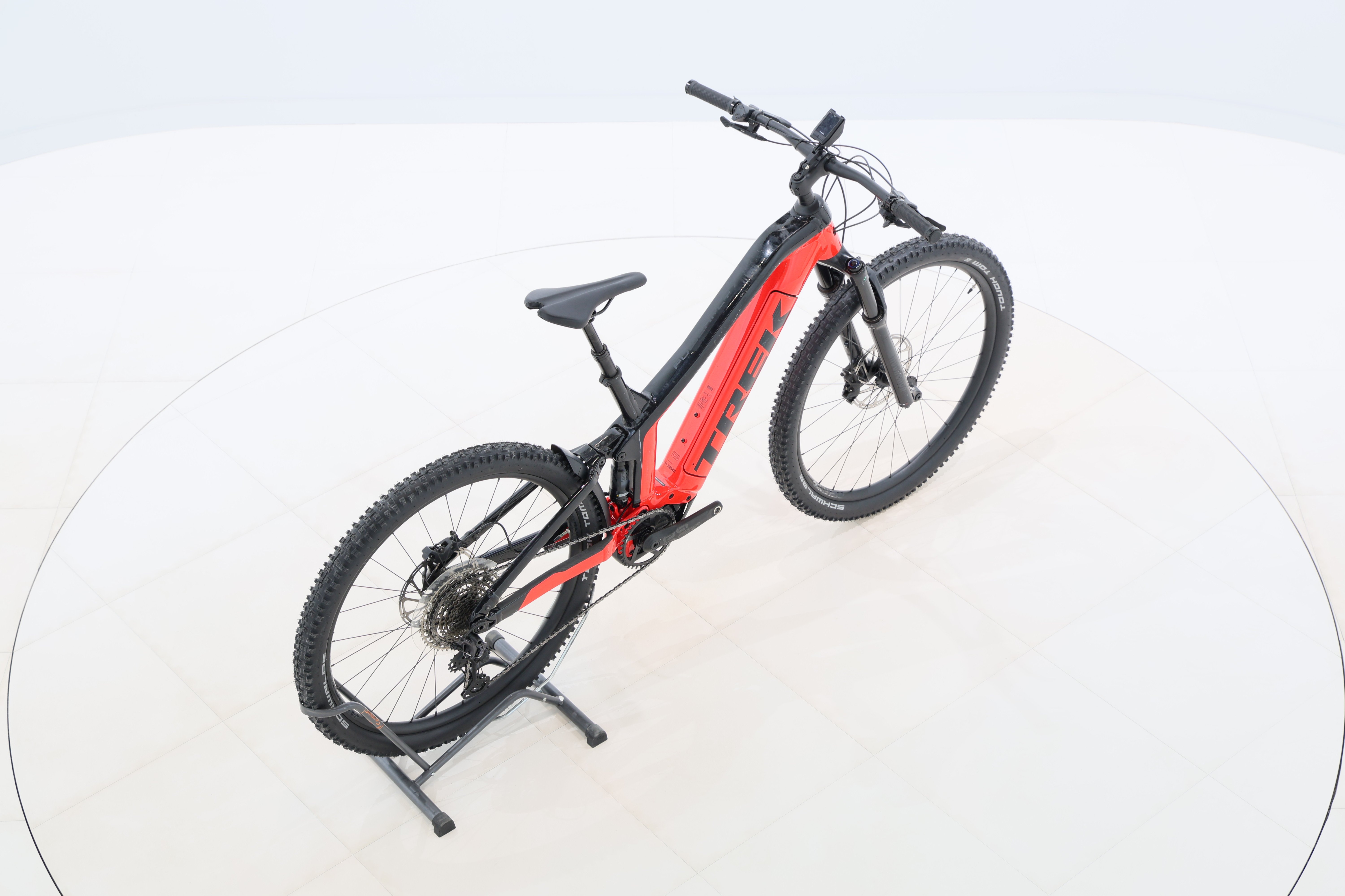 cb965c1c-fca1-4d79-ab4e-59a0174aac8c