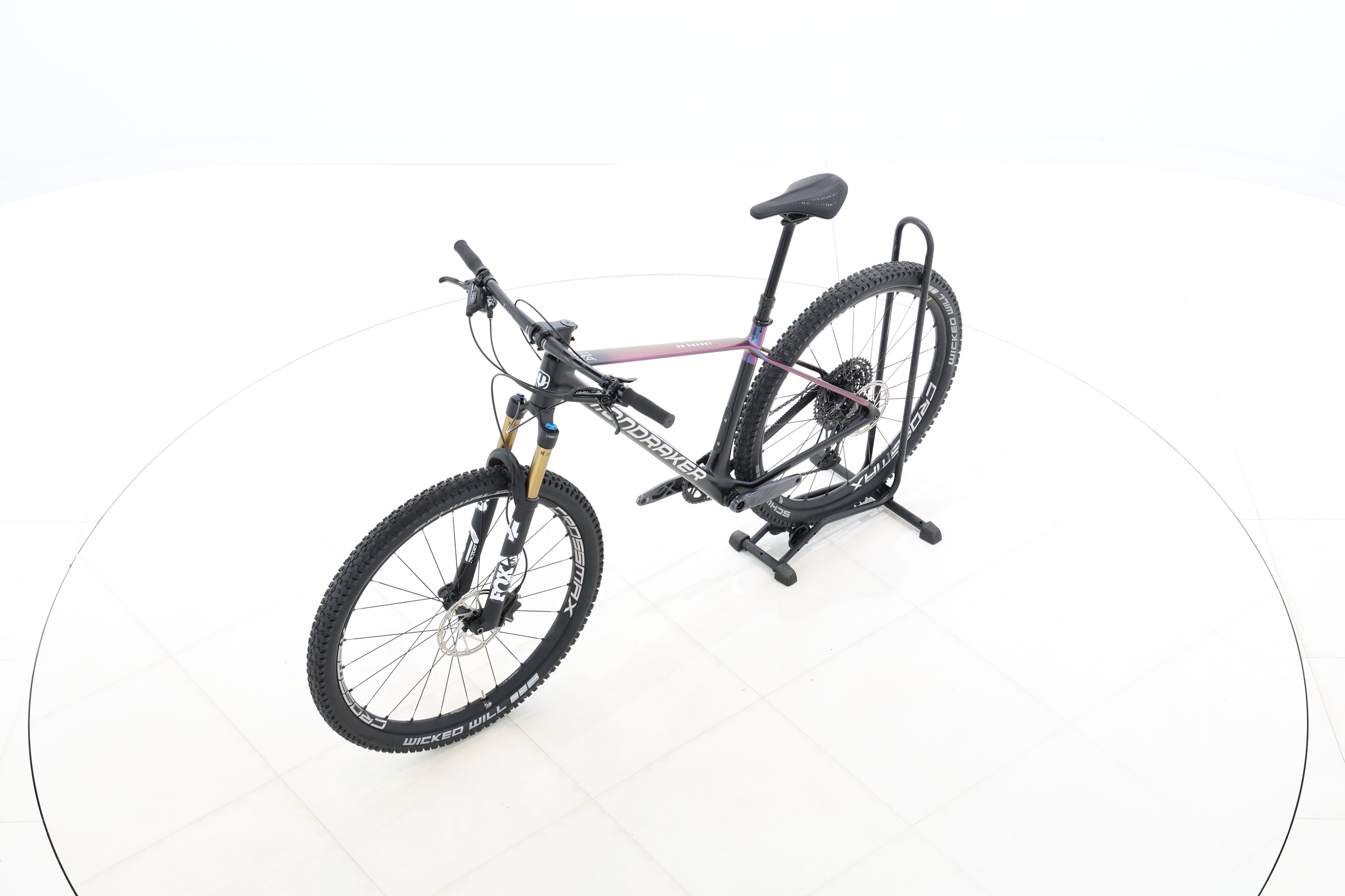 5c266bca-fe95-45d8-8dde-b391348ffd0c