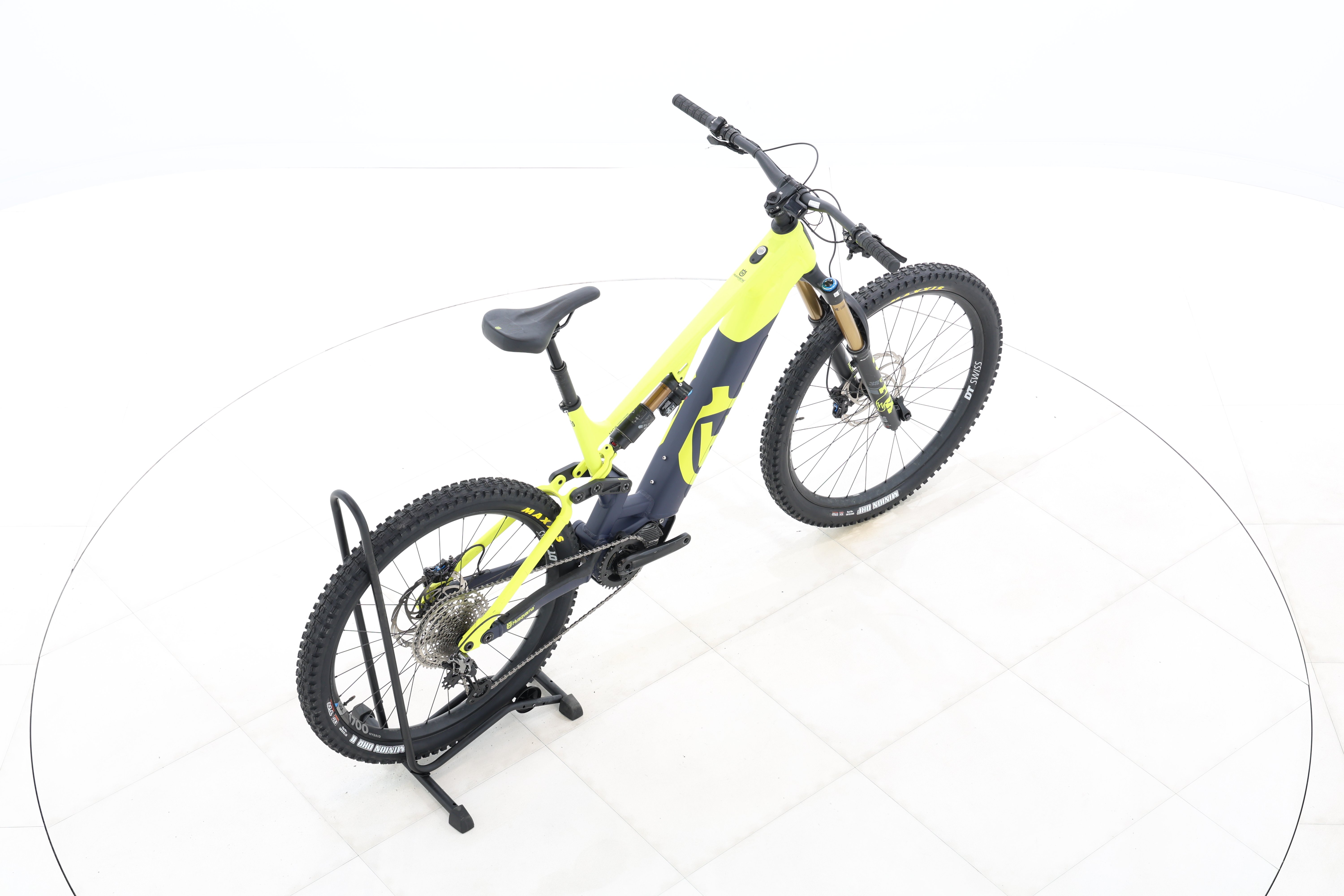 42ab27ca-3dd6-42a3-a3ec-acea49f19c1c