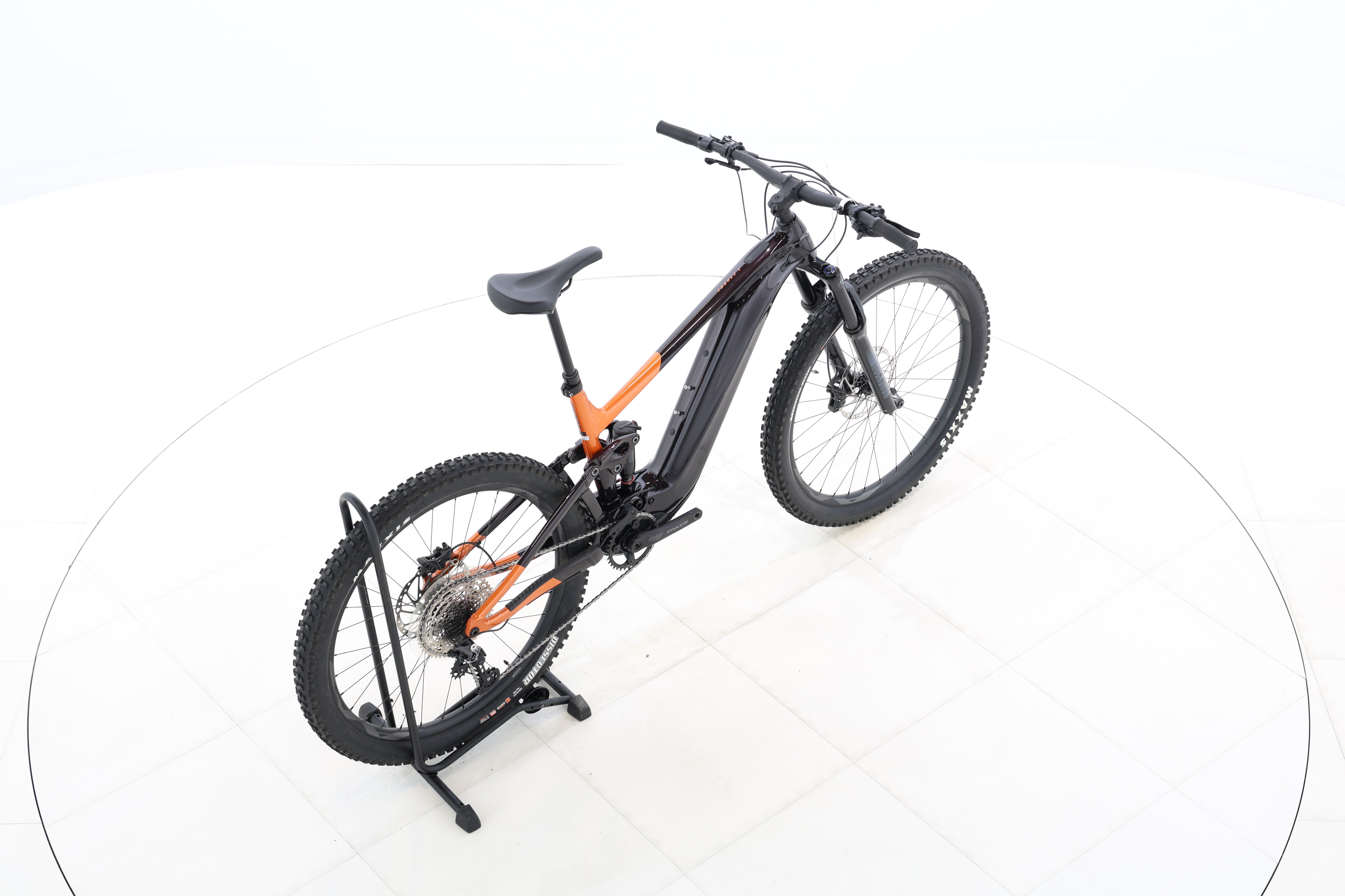 8d5b3092-e26b-4ec6-aaac-531984c29b92