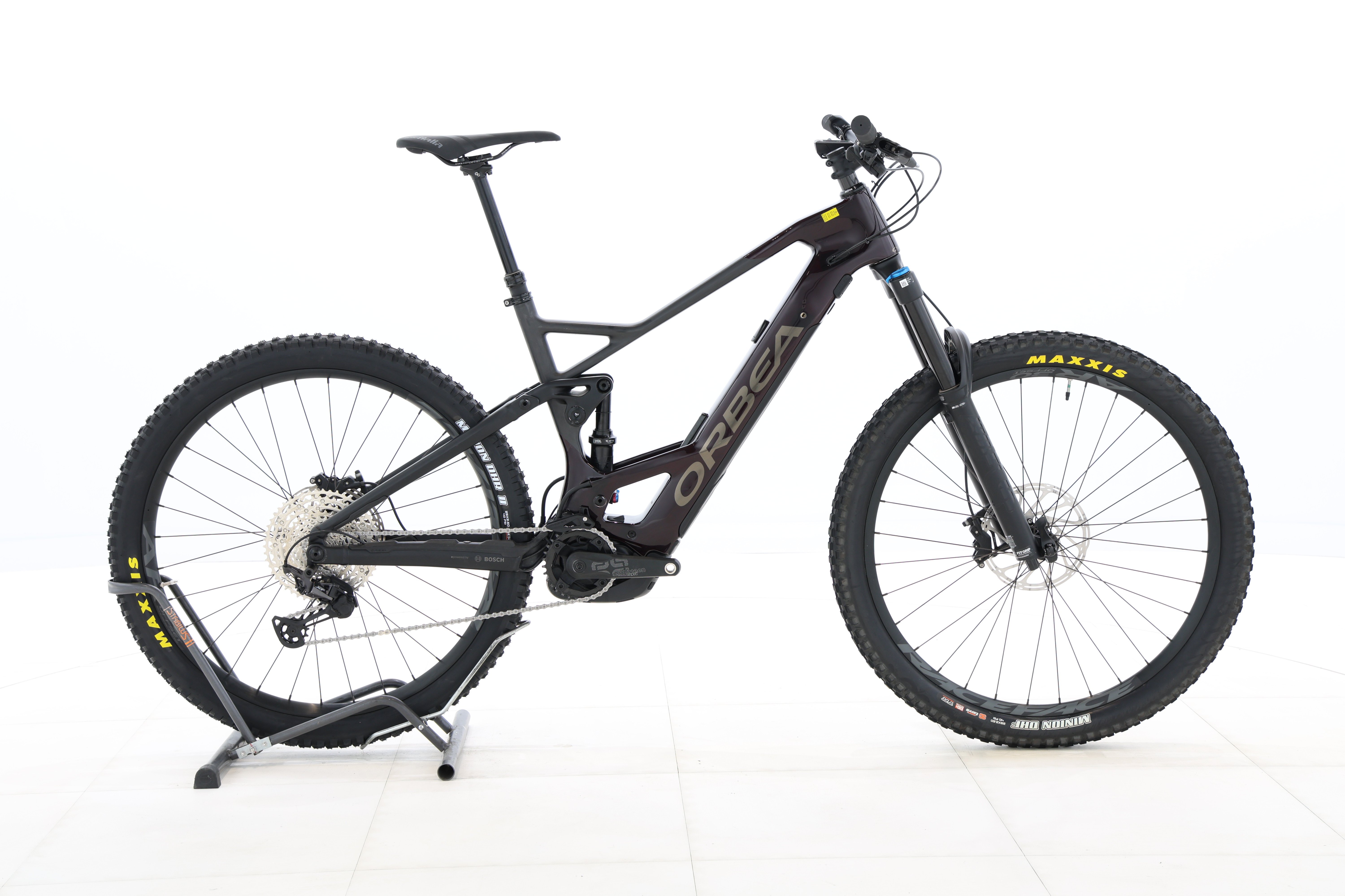 fda725b9-e14c-4988-9f46-2de2993e6e45