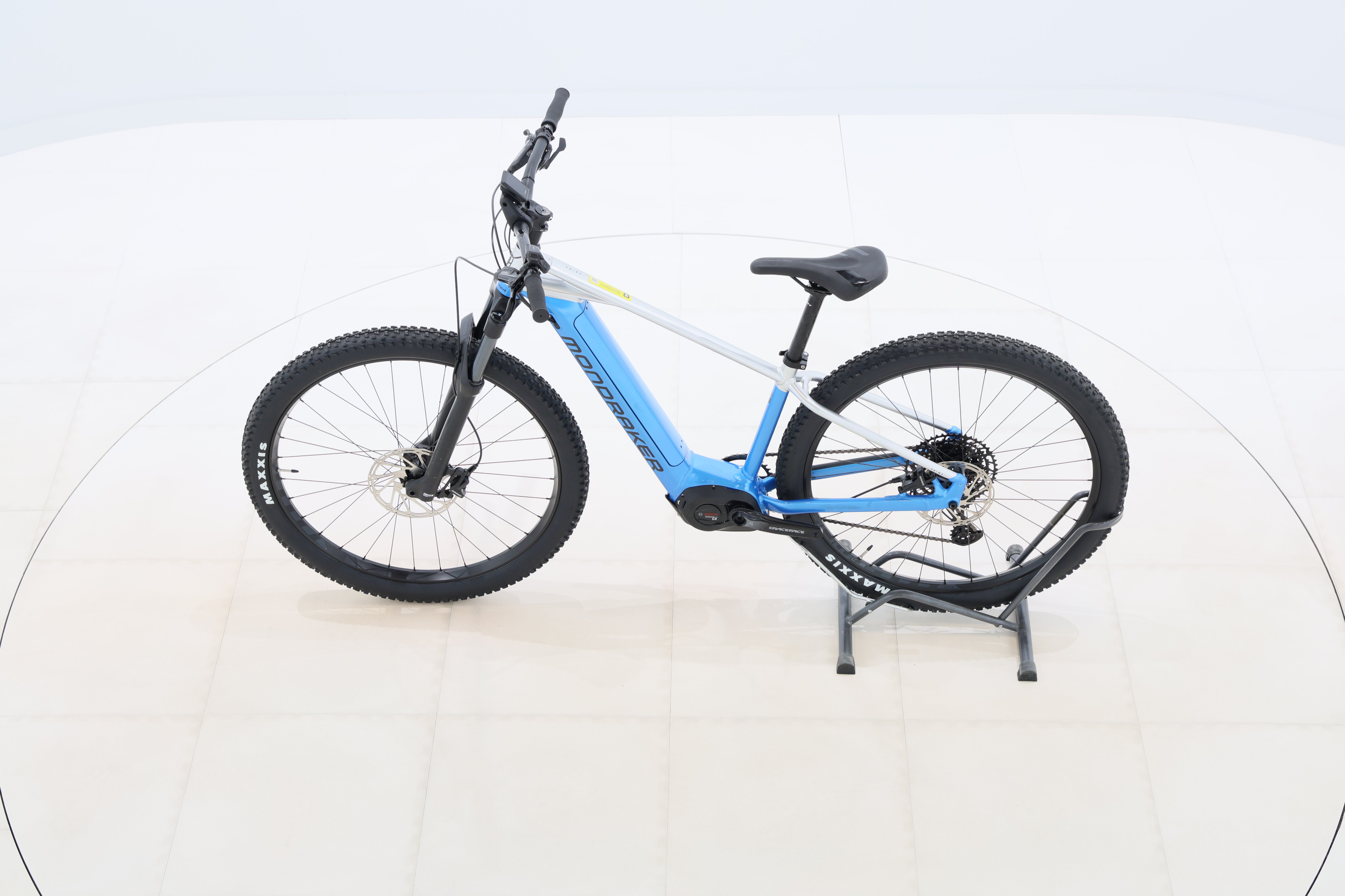 e3533fe0-2ada-4510-ba18-d0f38d77f560