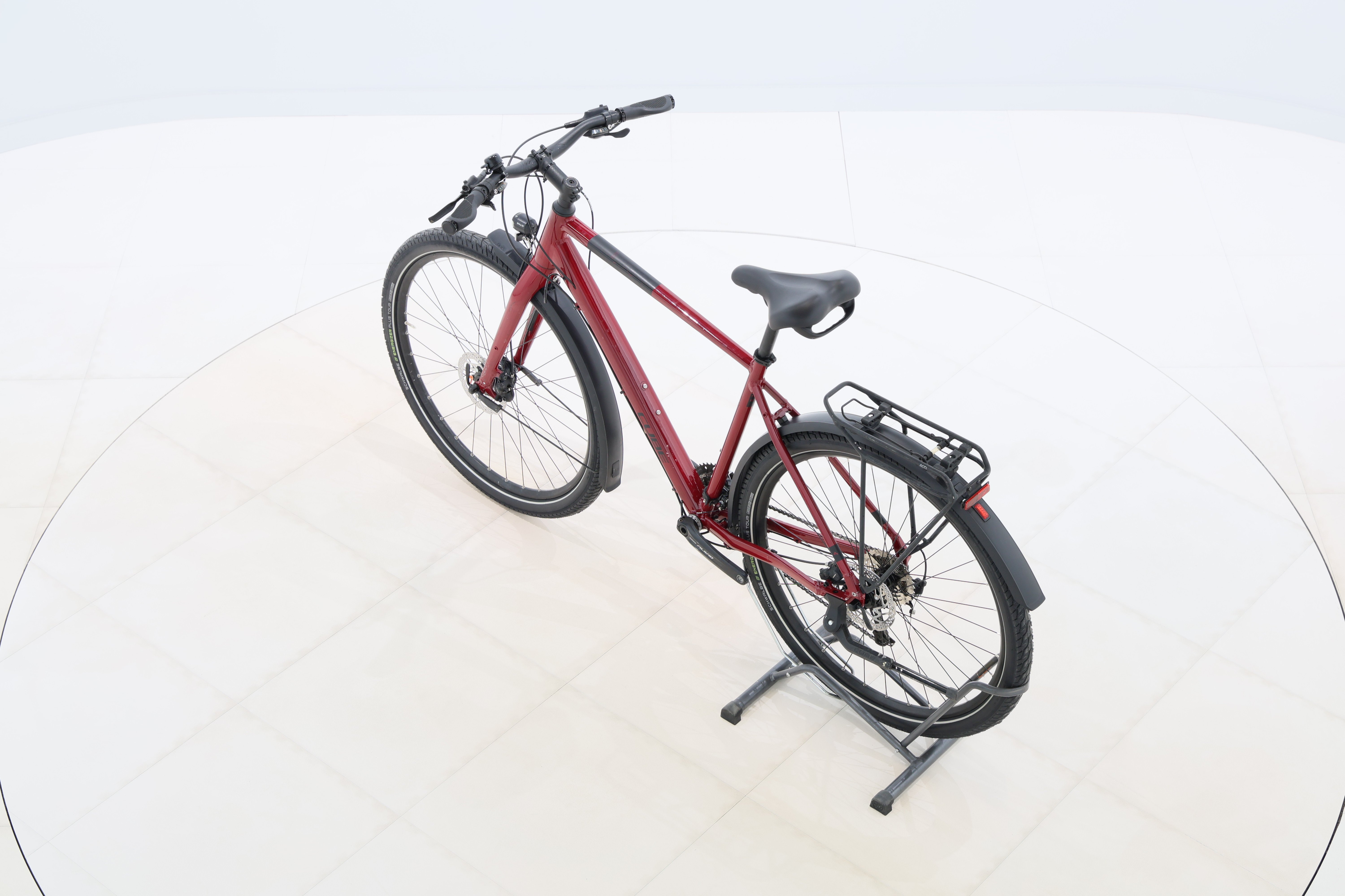 947a8773-42c9-480d-8eb3-5699095e3178