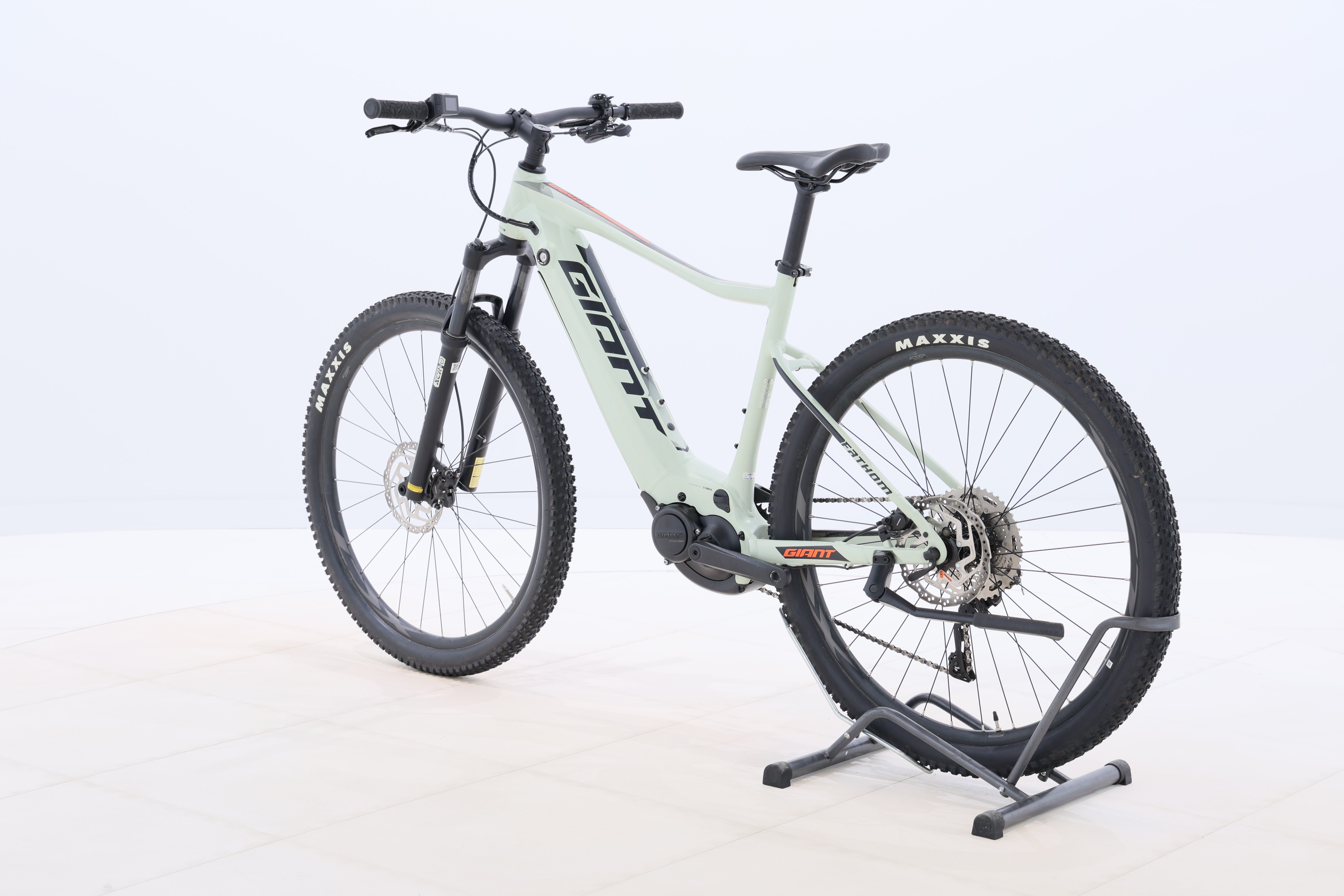 f4e1a2d1-f082-4e63-8781-dadbda0d61cd