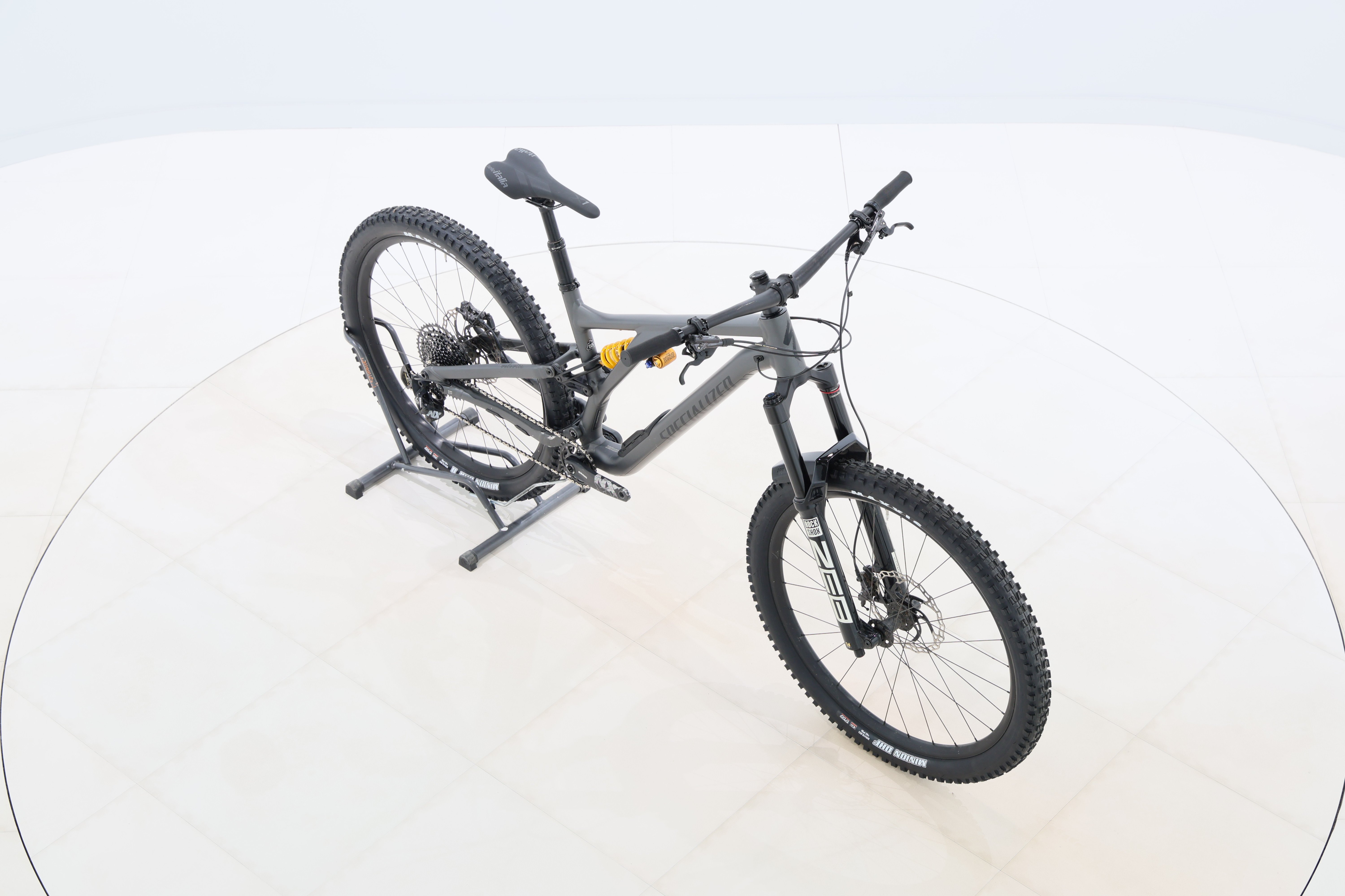 91d8e0bd-b3cd-458a-90a9-dfbf8da49f8f