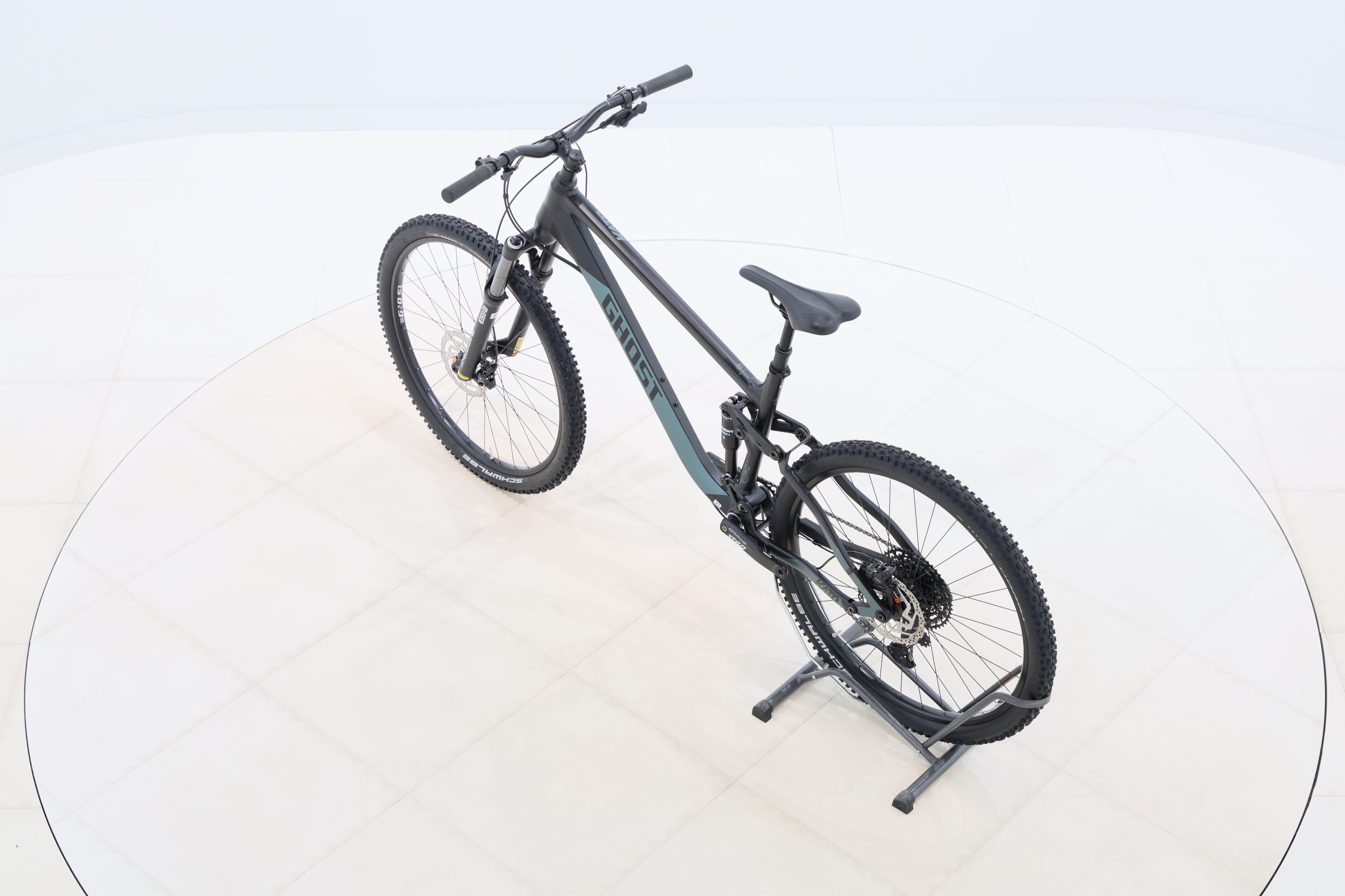 d67101ee-ee32-4f66-a395-249049466134