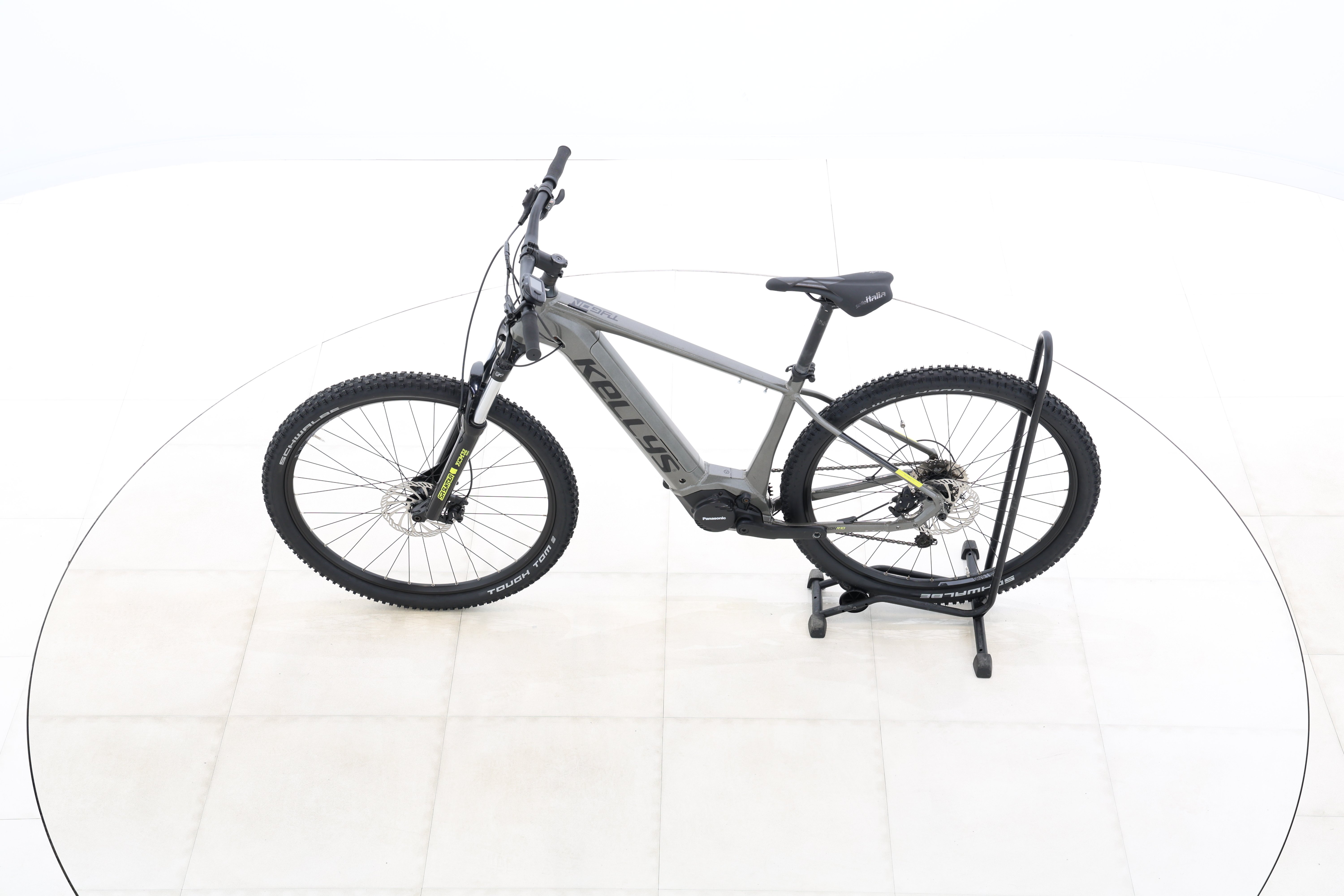 d2091f9c-8fc7-47c9-8b28-69d6dad1aabf