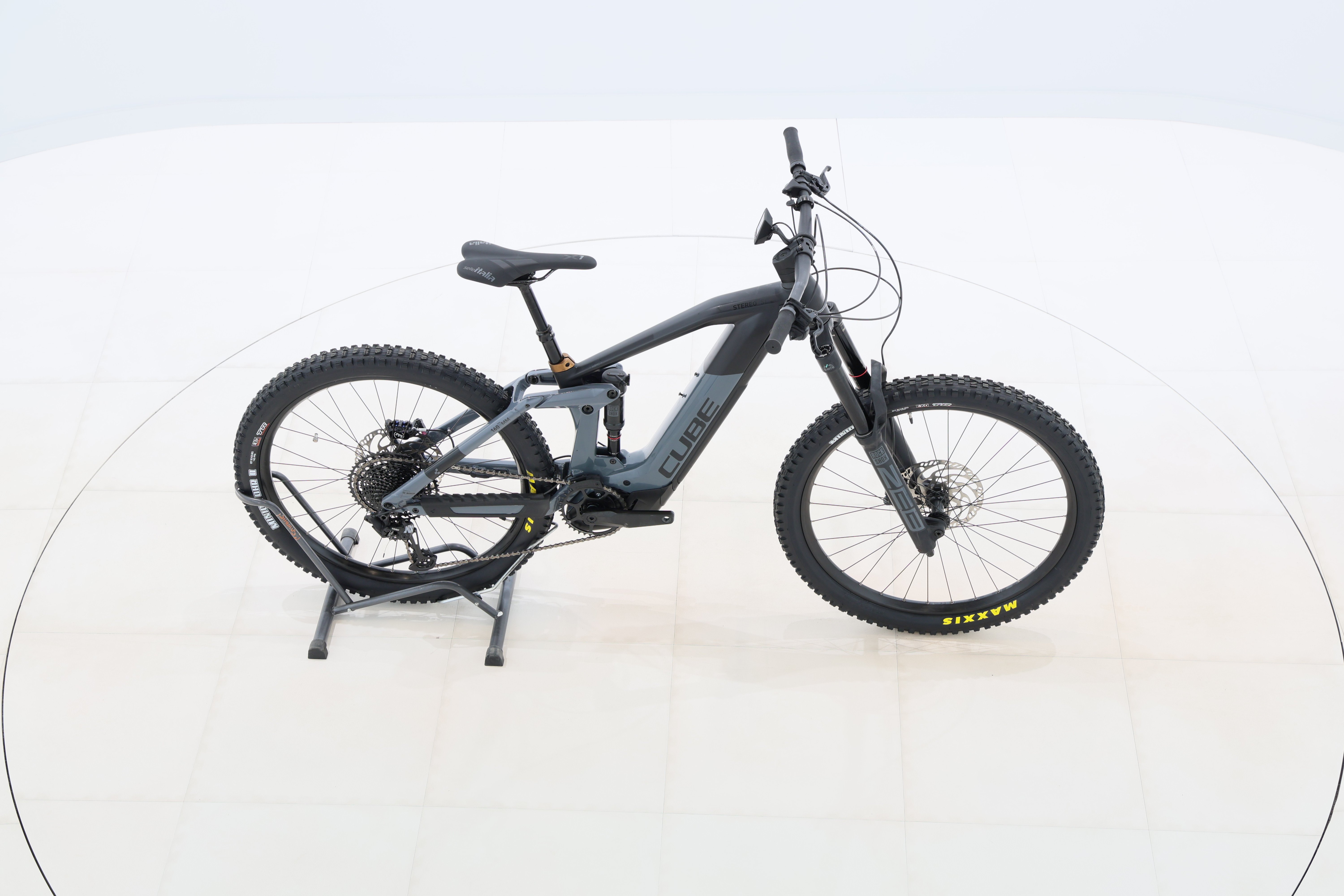 a6ad8052-9a67-4742-a48b-4c9606827388