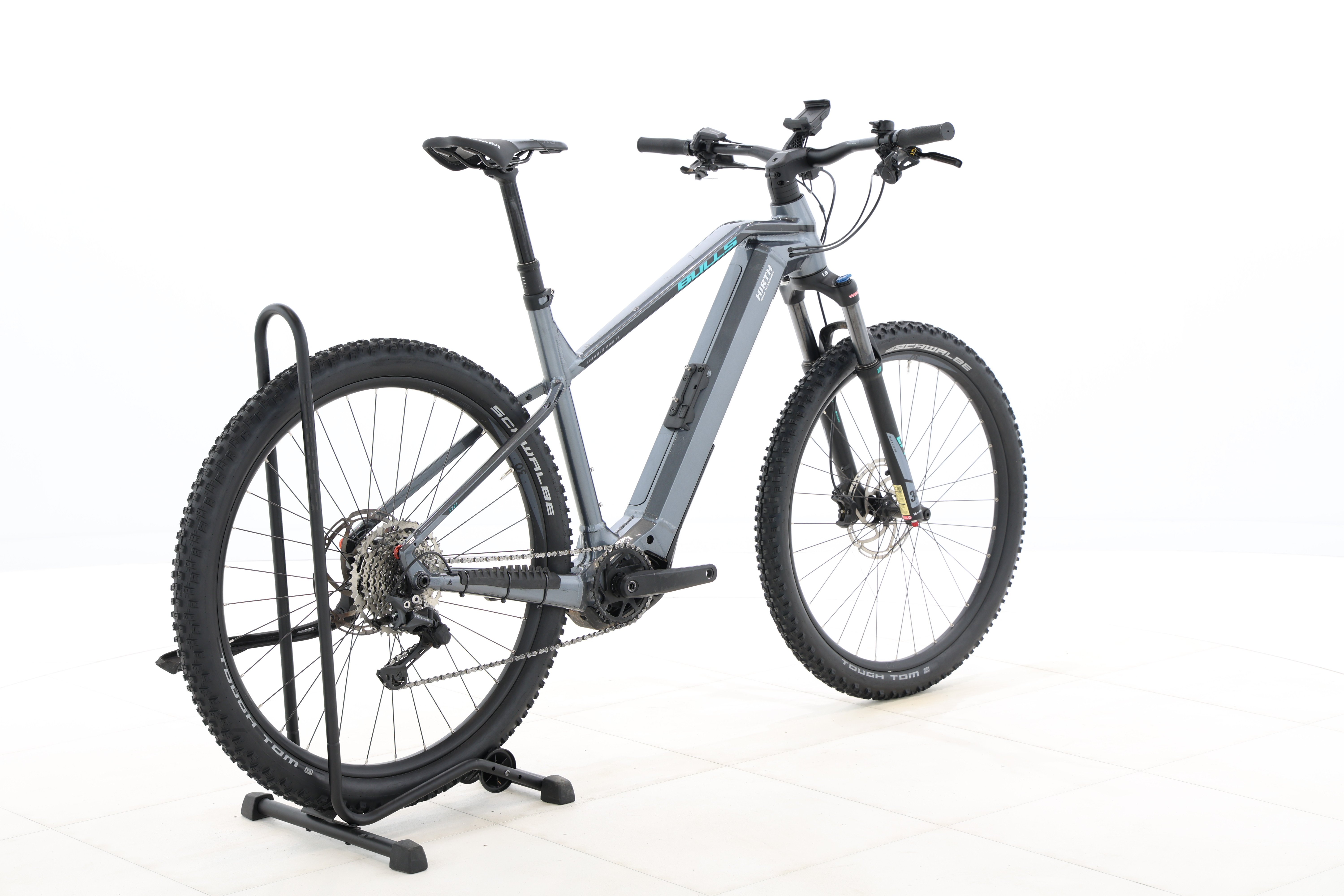 a933b77e-8780-49d3-9c33-3d8704e8a40d