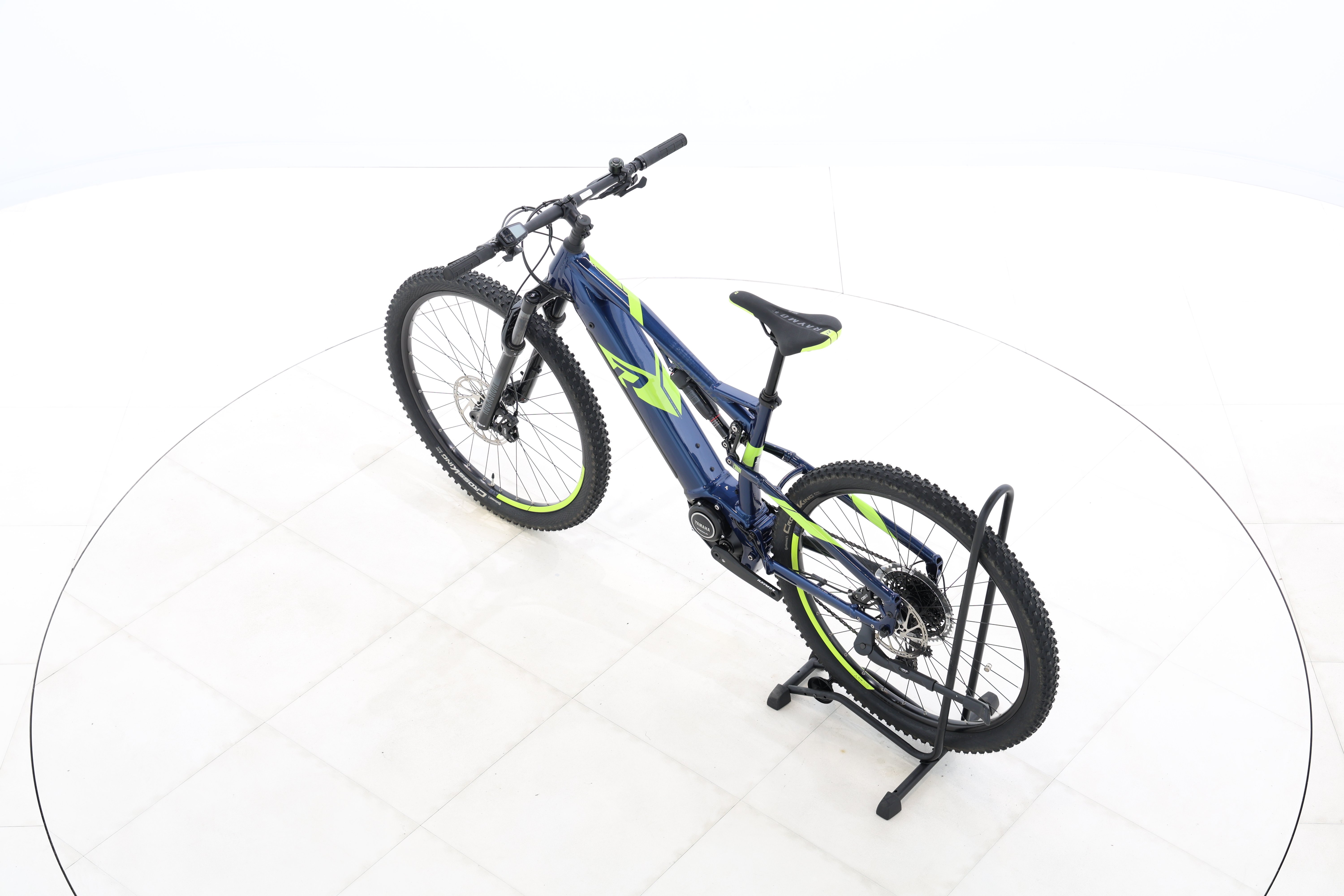 f78d7cf1-c72a-4774-b416-7a5b456dea6c