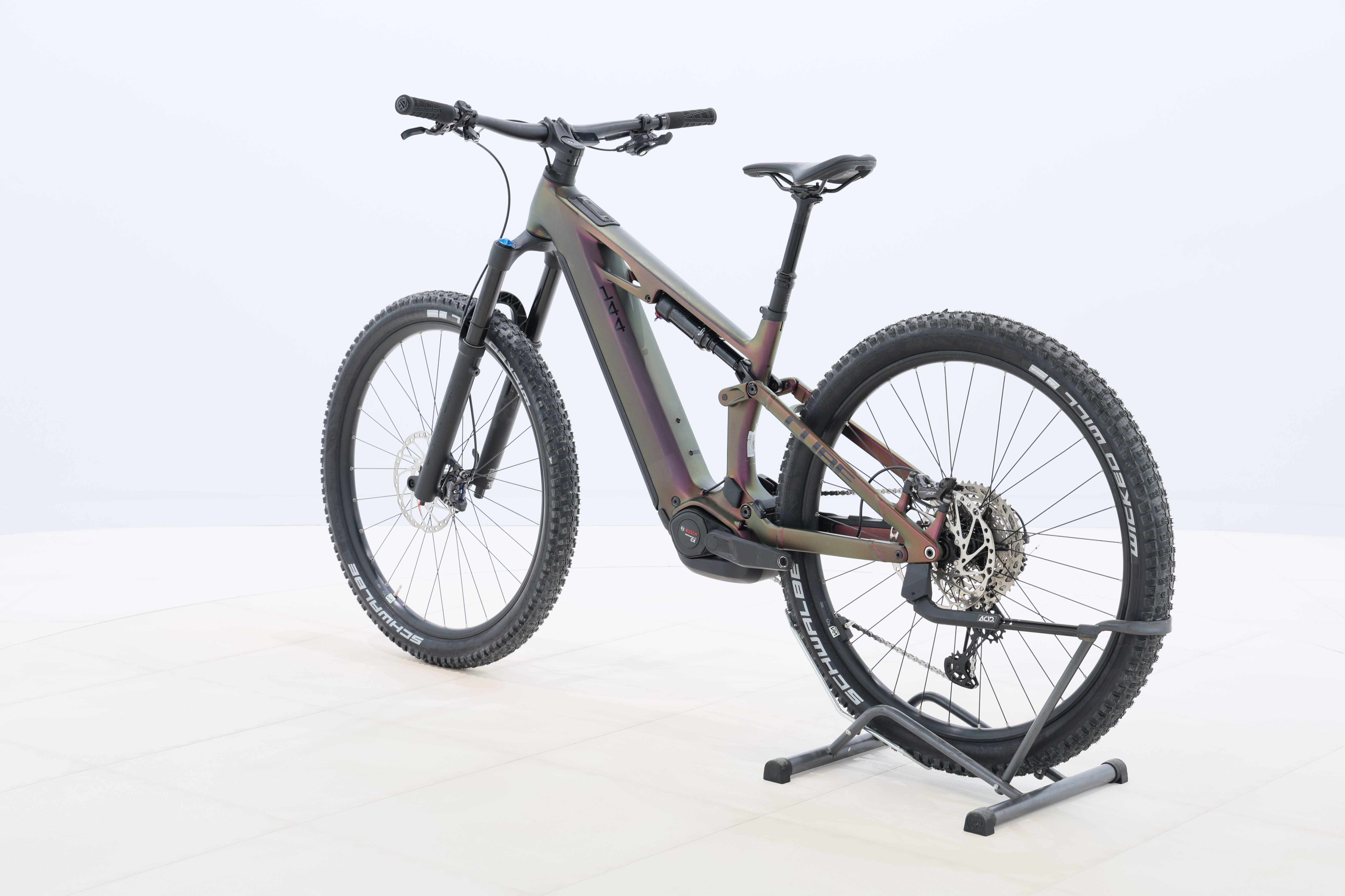 033d2aef-f1c7-4fa5-9590-ecb7e883827d