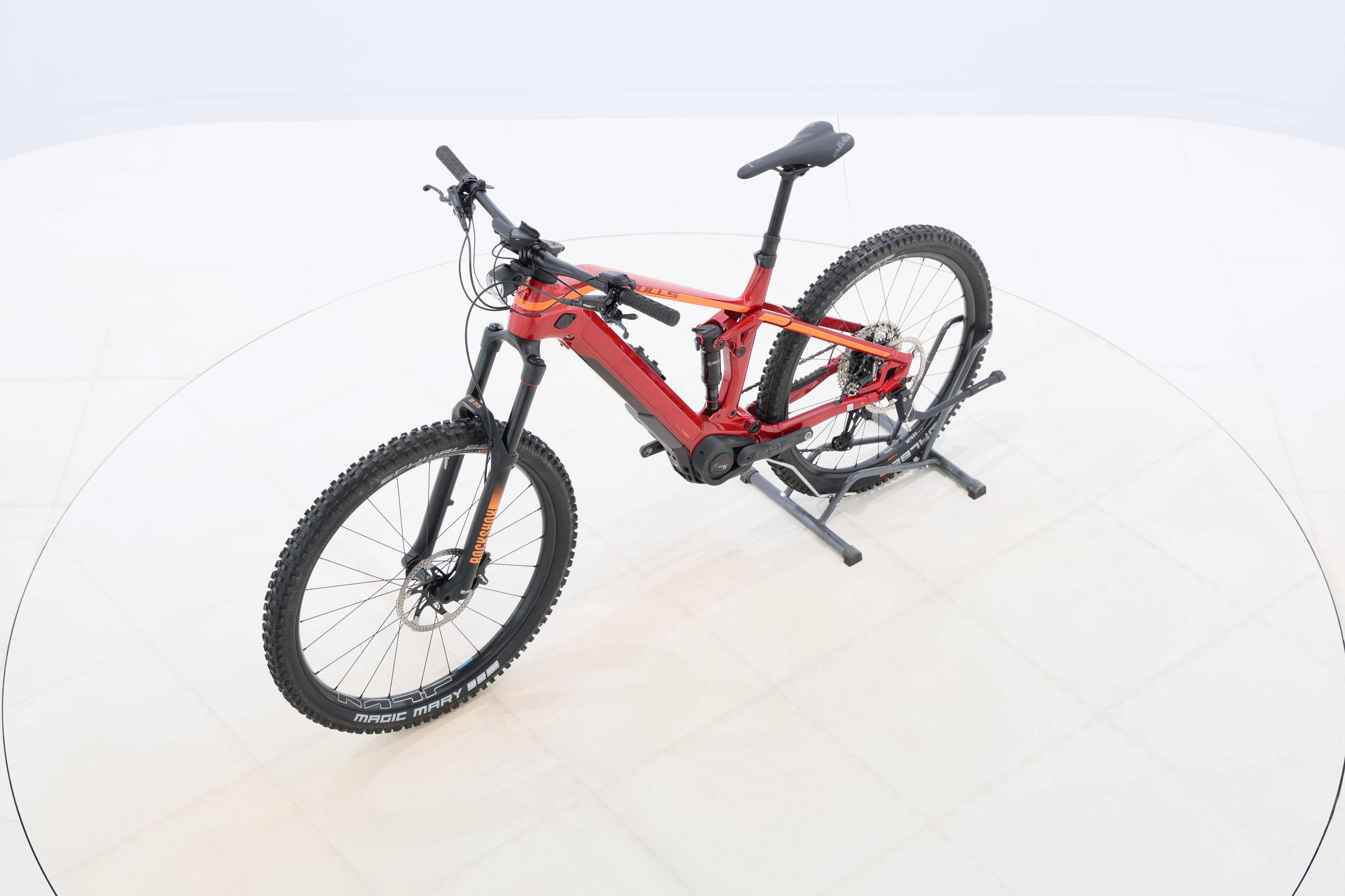 a83d77f3-c020-4414-b36a-66c61540d78e