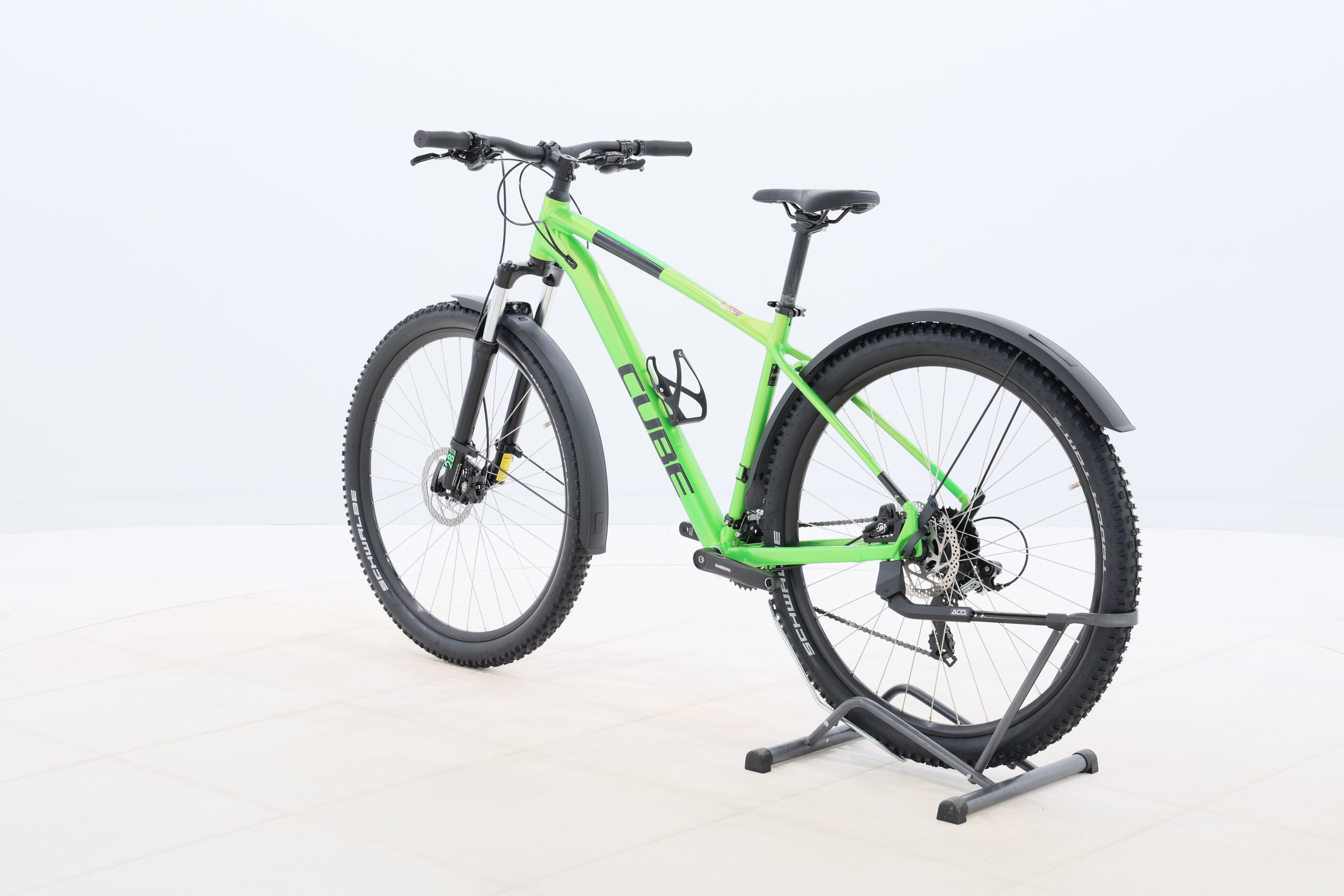 a2fd2406-027e-40fa-9630-3eb300666ba3