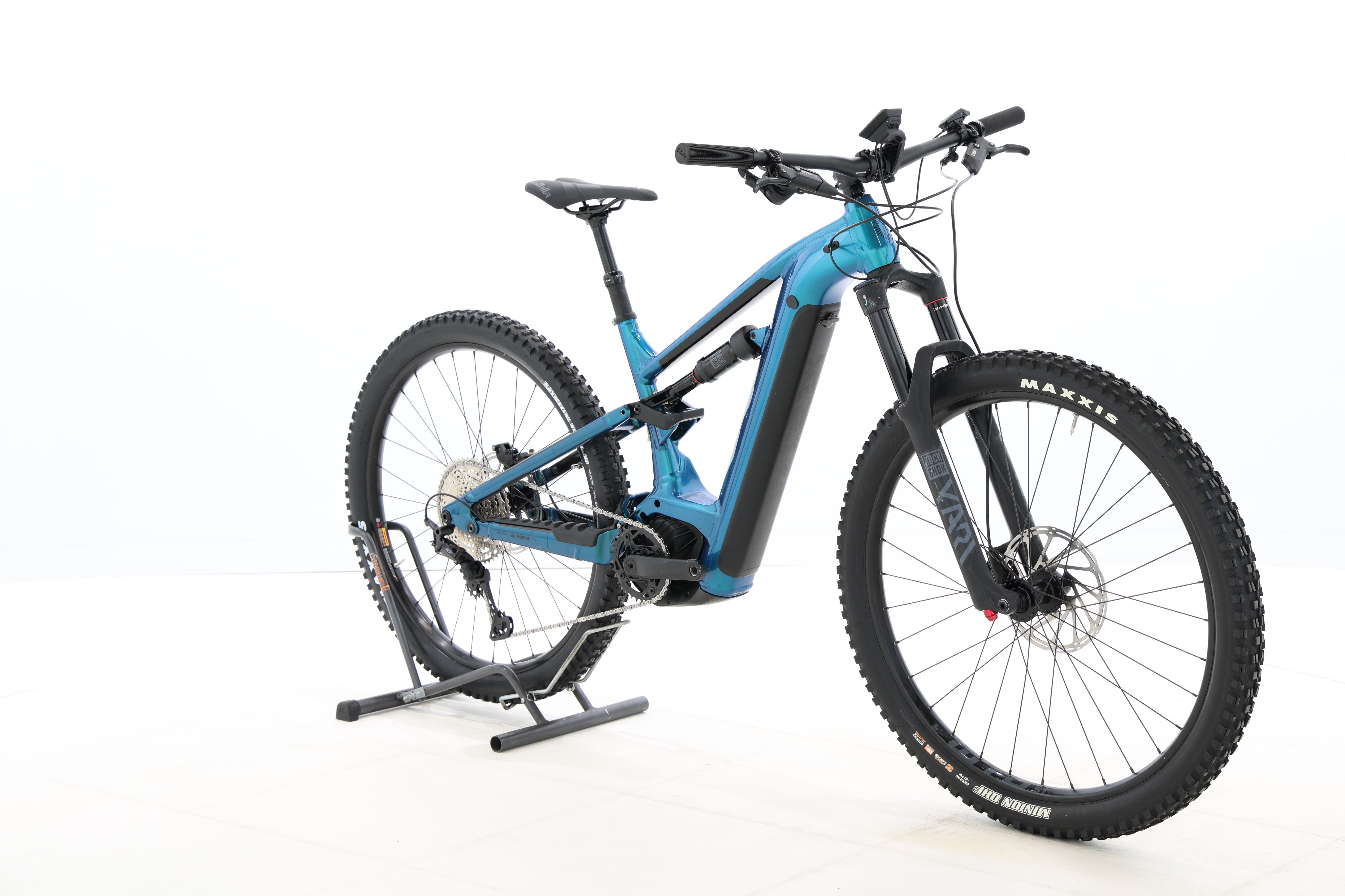 f3187129-696c-42eb-a122-1c7c4df487e6