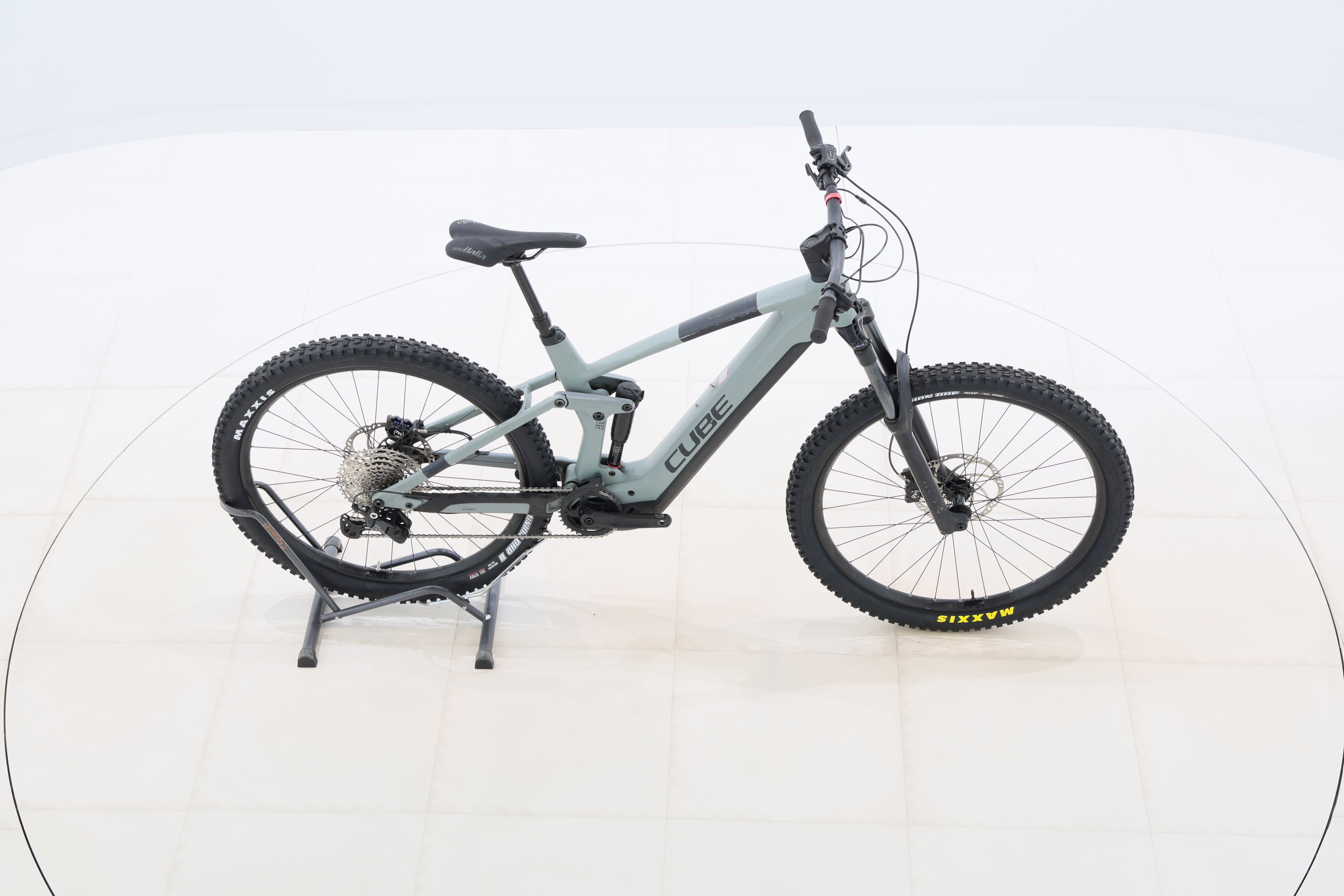 b30bd43c-63ca-440f-9700-539ba7670568