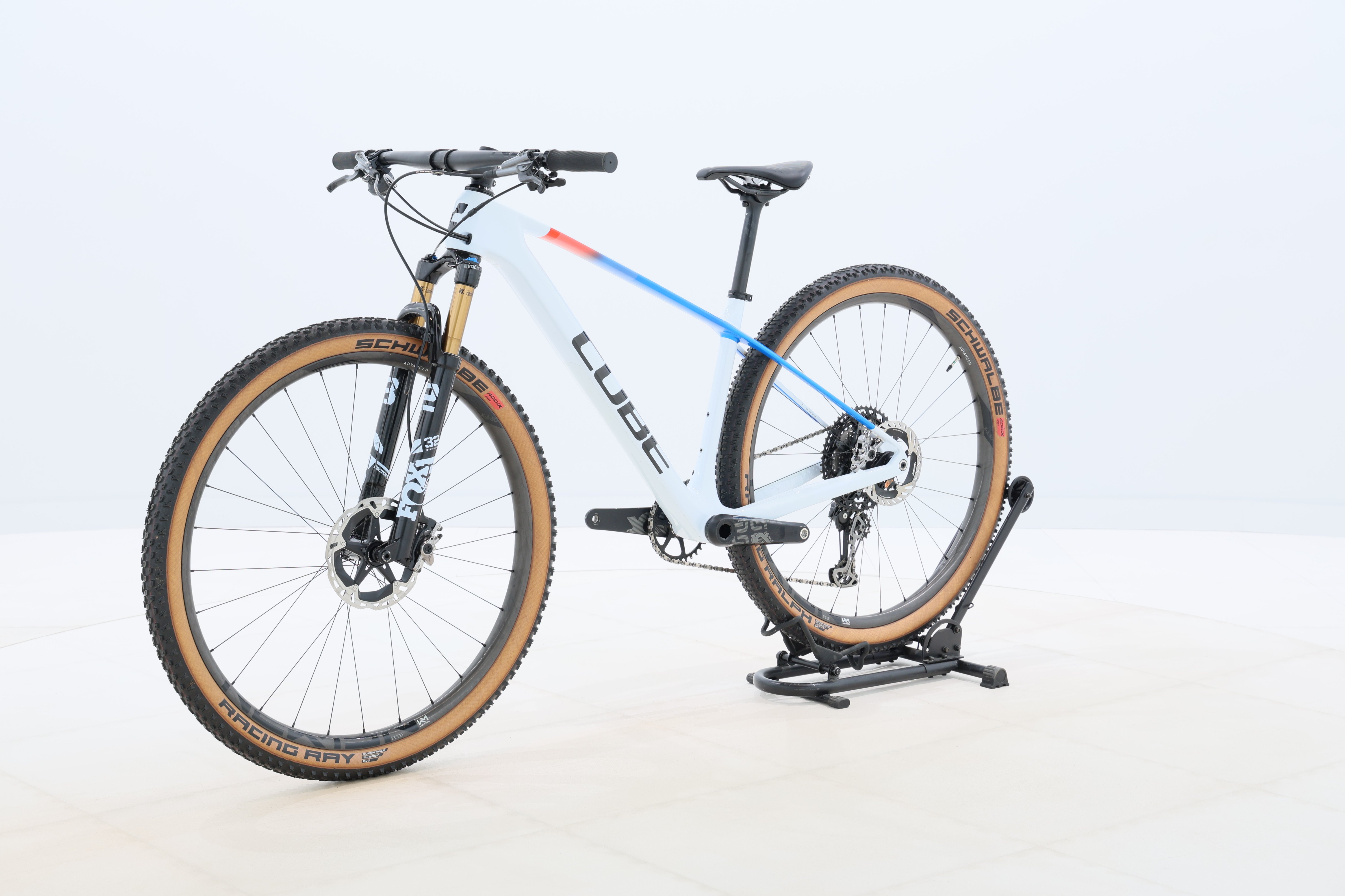 703dd7b7-e2fe-4941-bde2-401a14bcd9aa