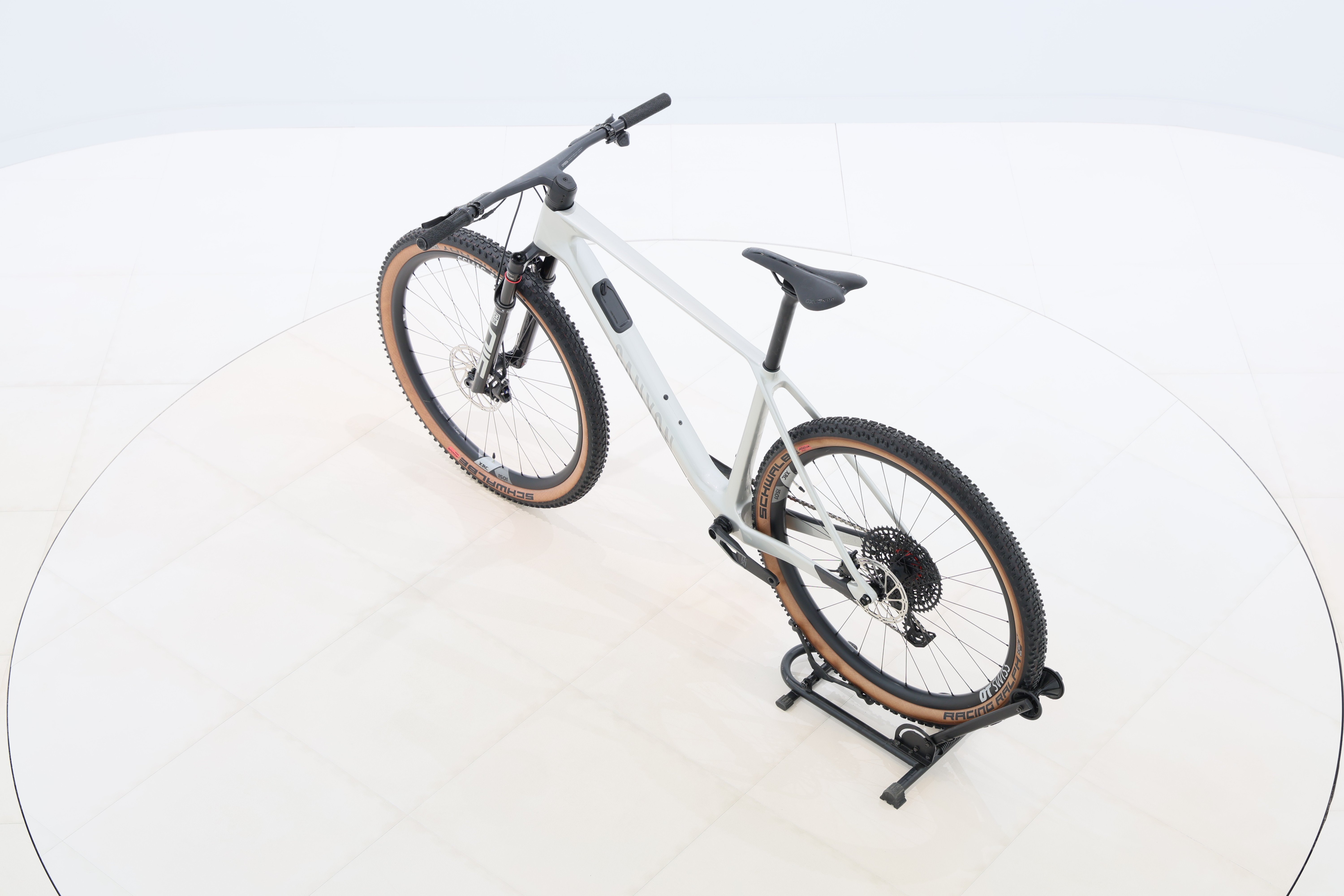 04065930-b978-4404-8358-79d0faba7242