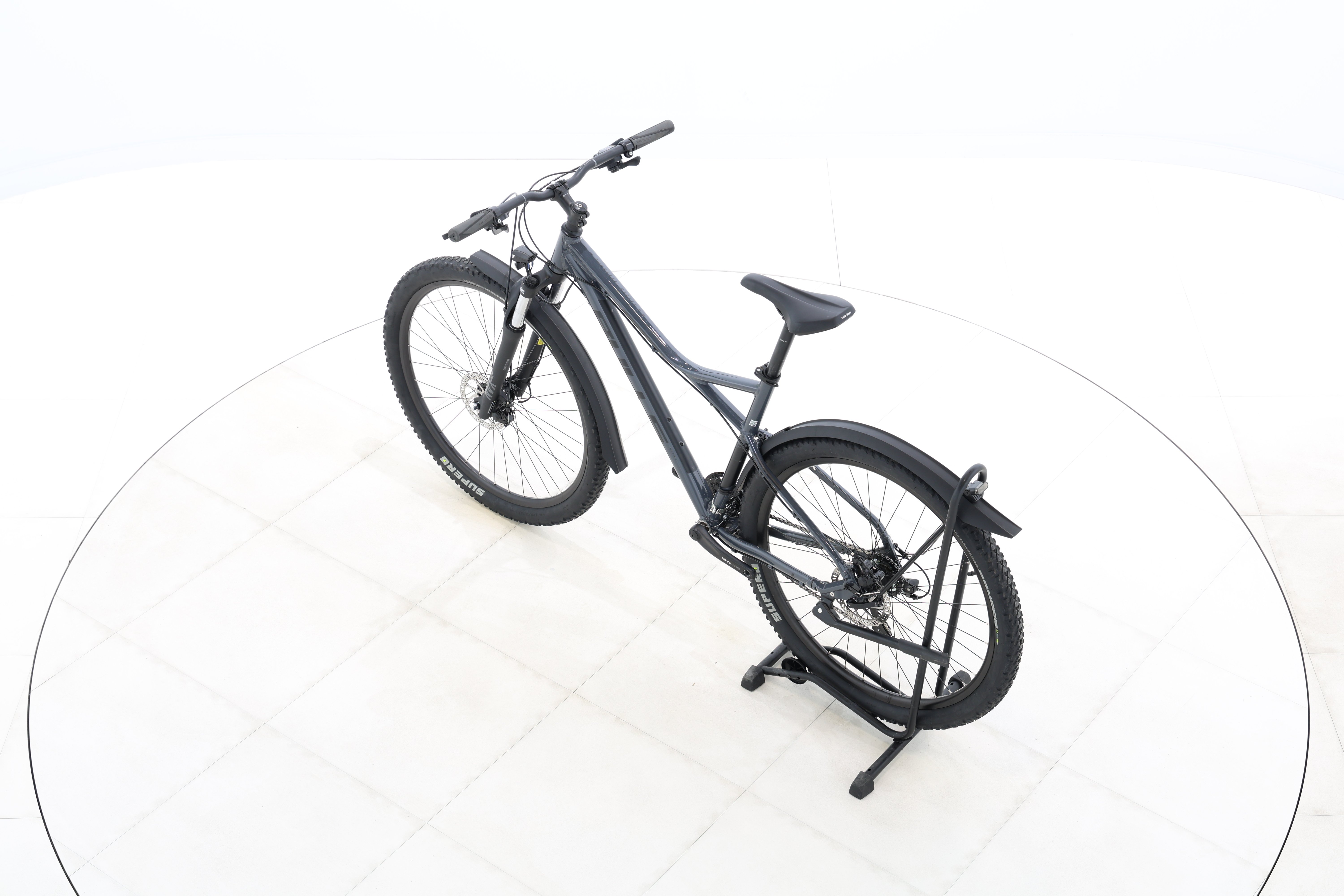 eafa01bb-c0e6-46fe-9d75-39f9841681cc