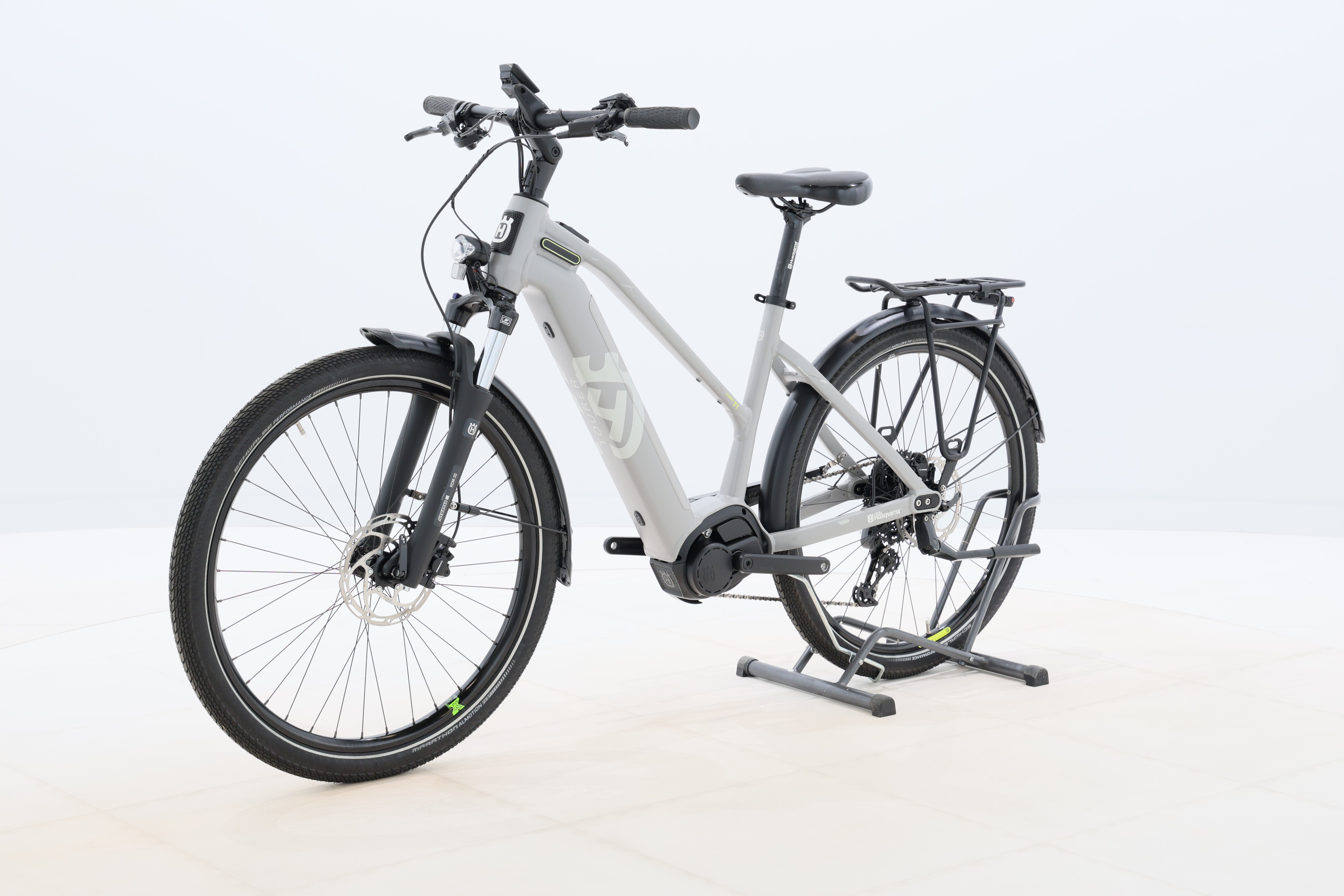 b2e3d27b-f80d-4129-a8be-a1a88e12e9d9